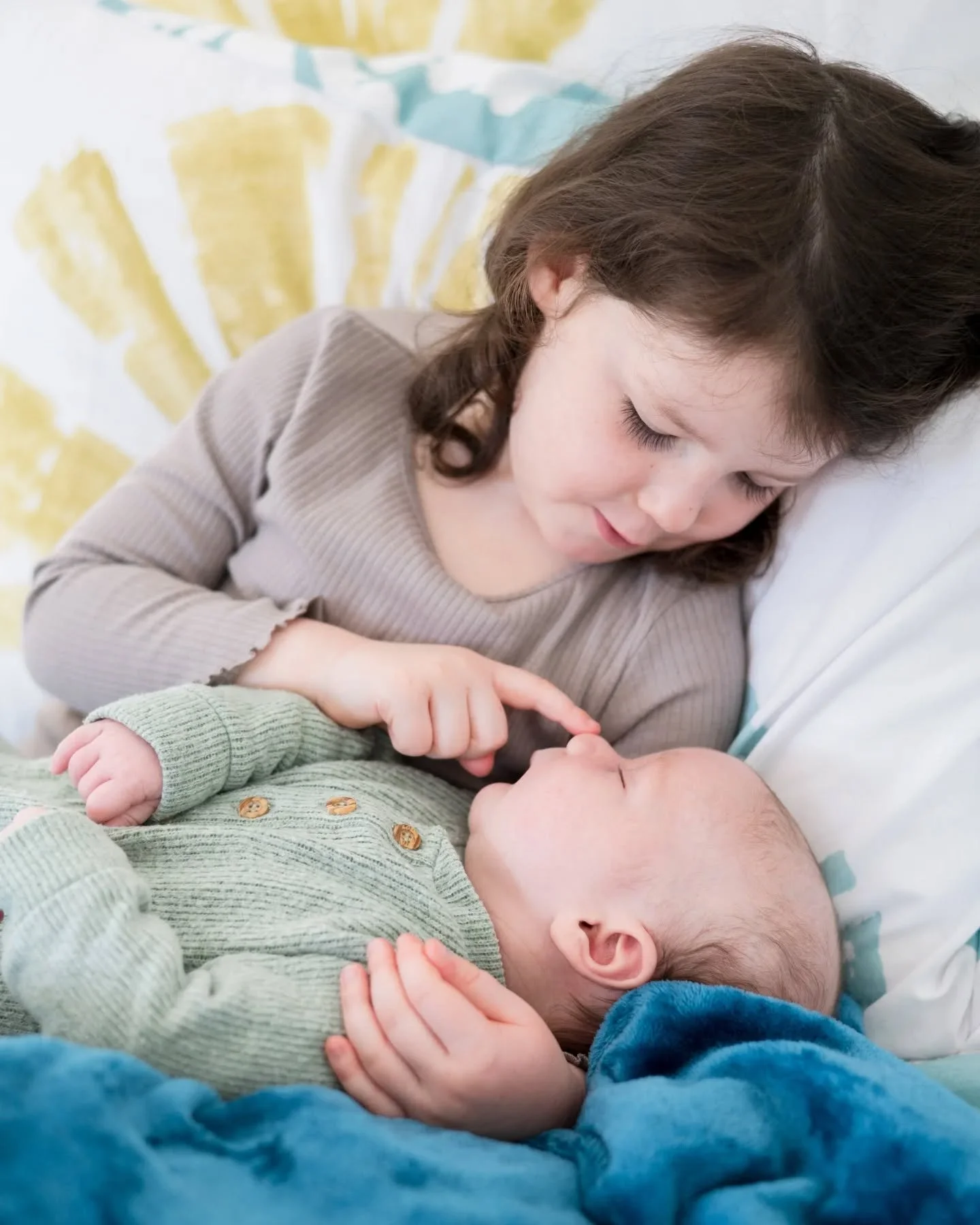 Big sister cuddles and funny faces.

@johnstone24