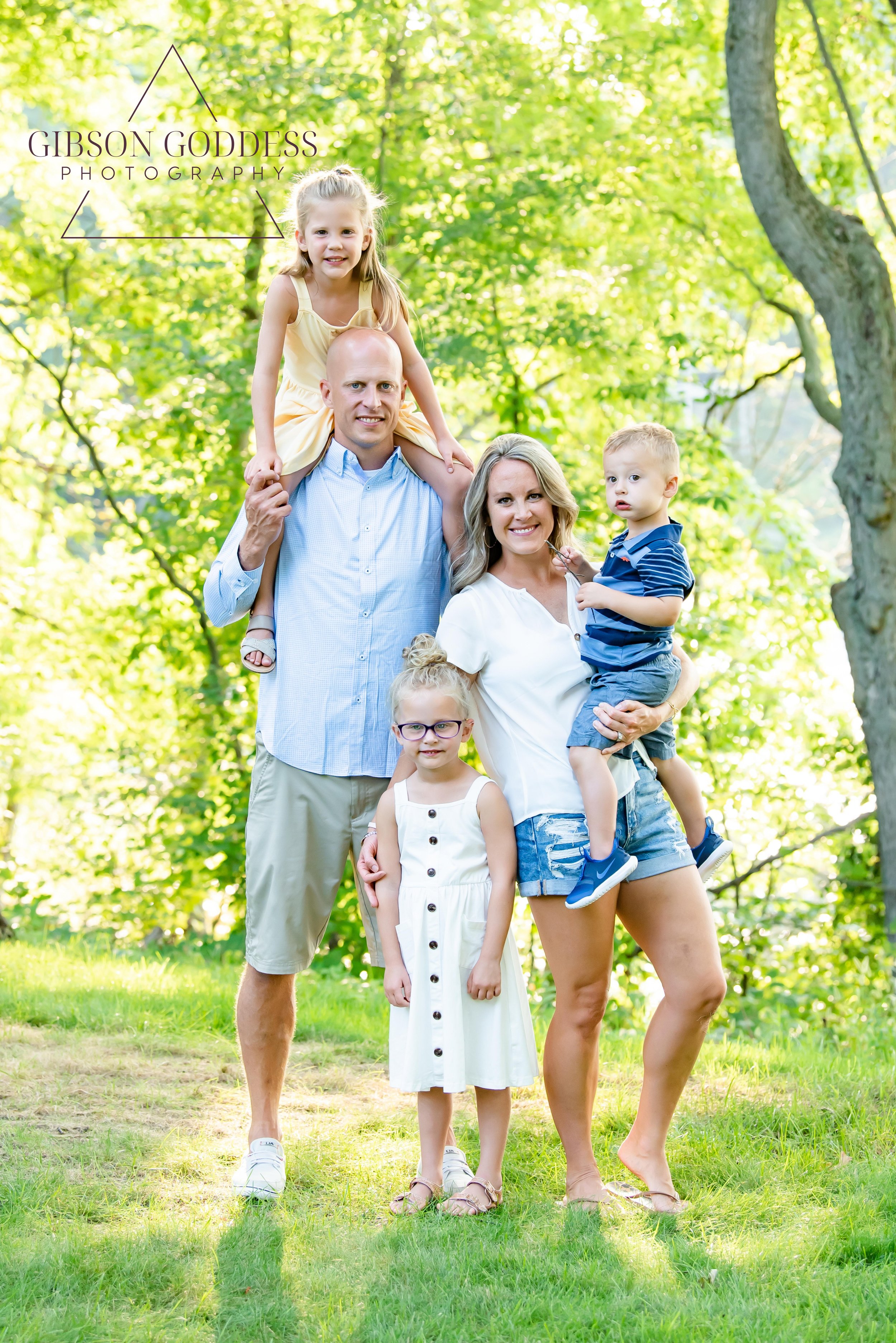 best-laguna-beach-family-photographer.jpg