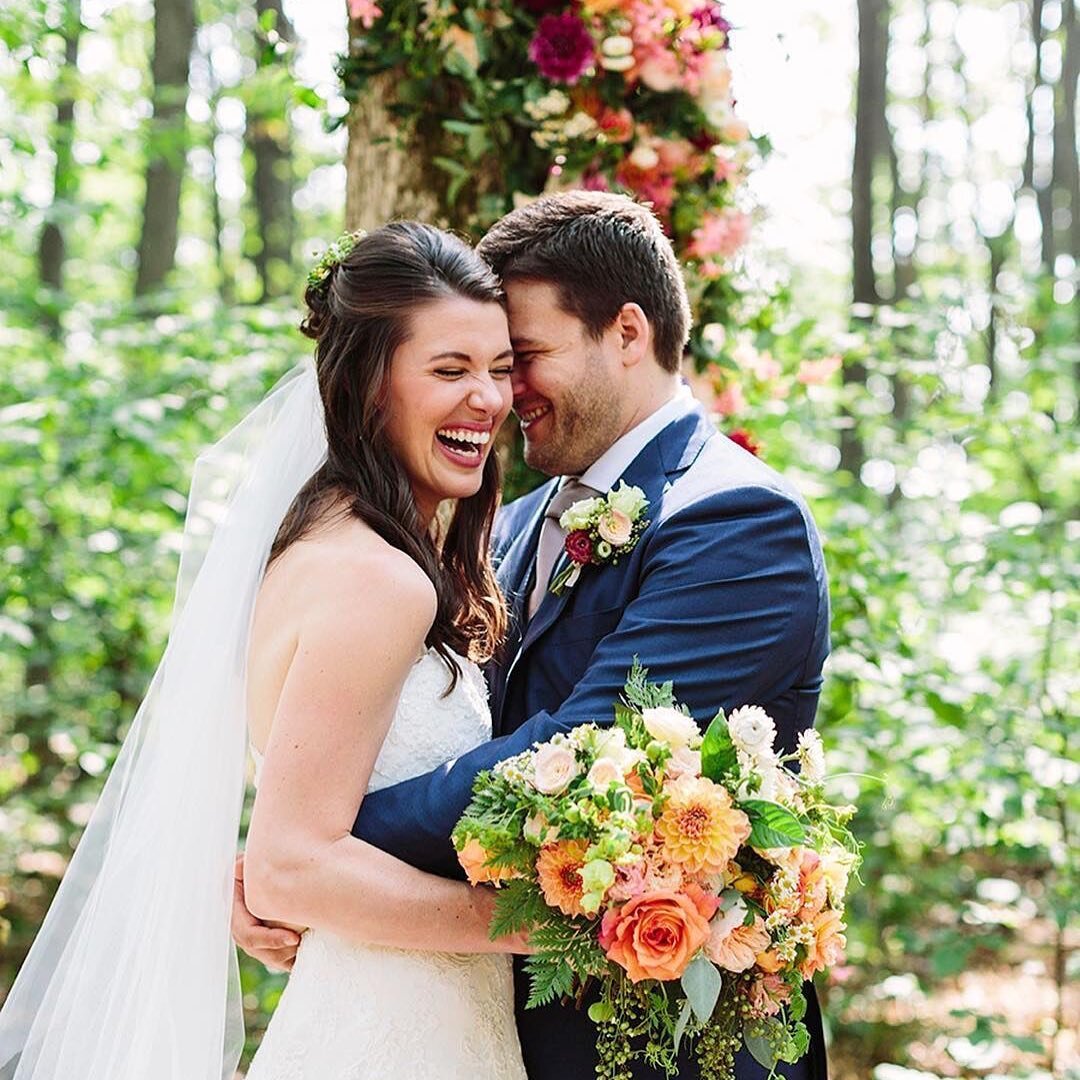 Looking back at some of our favorite weddings we had the pleasure of being a part of✨ ⠀
.
.
.
⠀
#thecompasspointshere #weddingphotographer #michiganphotographer #traversecity #northernmichigan #weddinginspiration #theknot #ruffled #weddingflowers #en