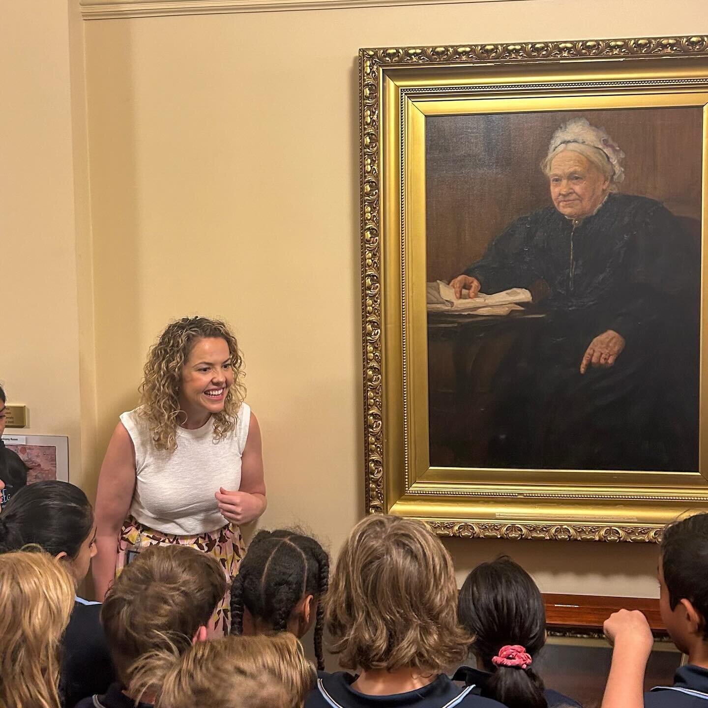 Back to back to back to back! Had so much fun taking four classes from Colonel Light Gardens Primary School through Parliament House today.

Great students, great teachers and great listening - my voice got through all four tours, even after me cheer