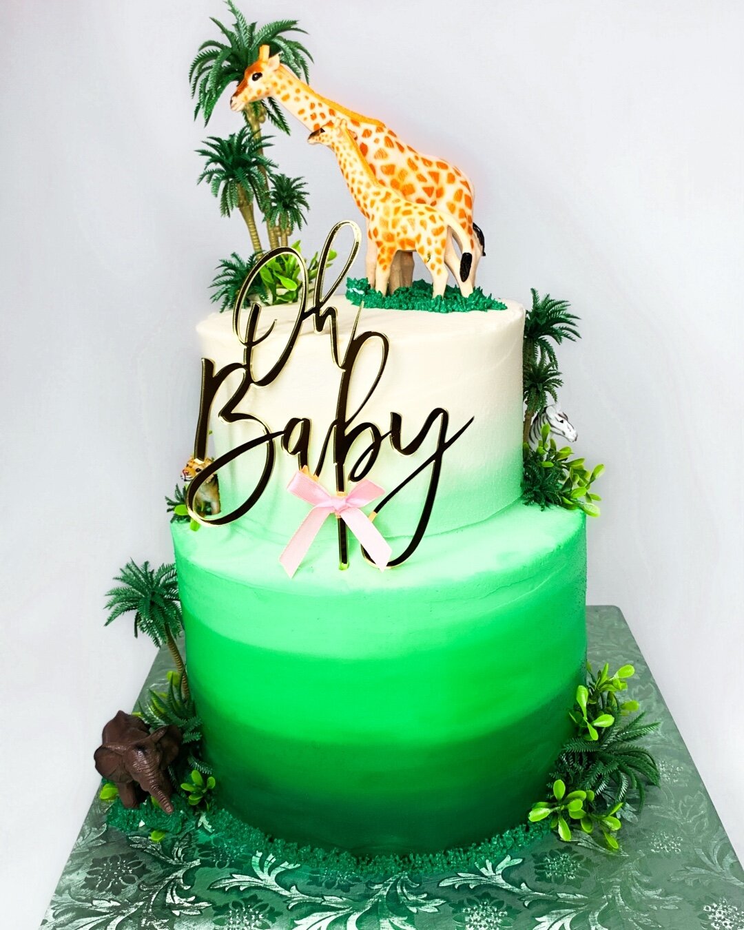 🦒 OH B A B Y! A baby is a blessing and your cake should be too 👀🤤😉⠀
.⠀
.⠀
⠀
Let me make your vision come true! Let me celebrate with you!⠀
___________________________________________⠀
🍰 #cake #cakes #toptags #explorepage #birthdaycake #babycake 