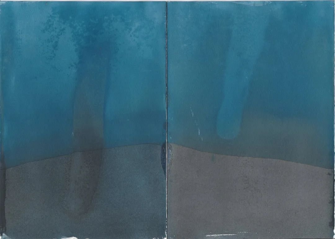 Seawater drawings | Irish seawater, kelp, and cyanotype on 300gsm watercolour paper | 14.8 x 21 cm | 2019

#archives