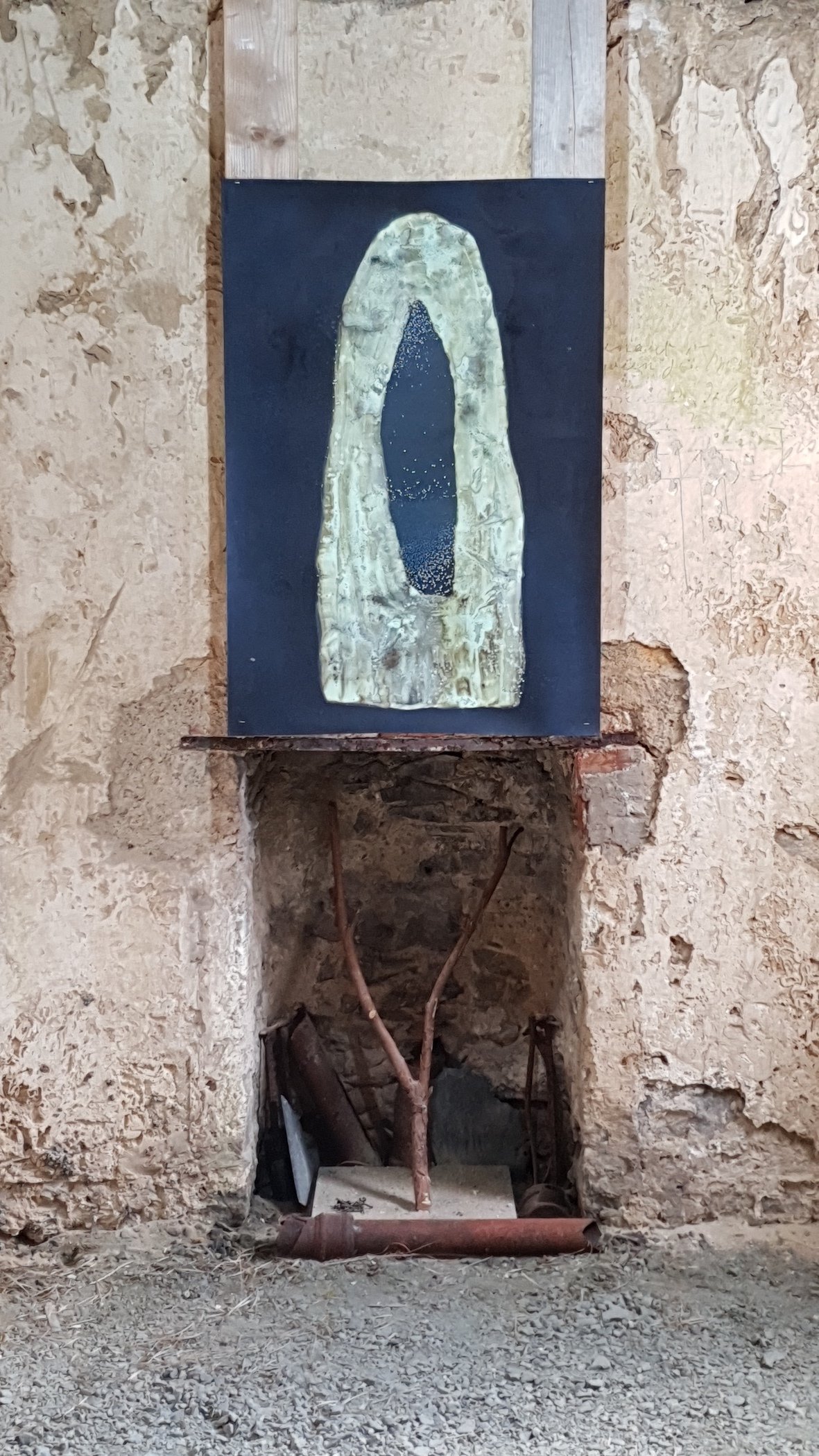 HARRIS-MACLEOD_Katie_02_Tree Being - II_2022_Bloodwood Tree Sap, Salt, Copper Oxide Ink and Cyanotype on 300gsm Watercolour Paper_75 x 110 cm.jpg
