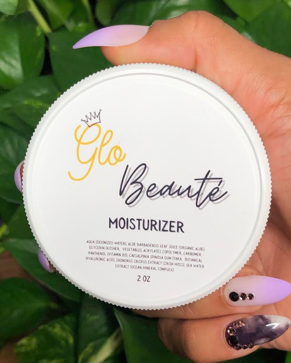 Meet the GLO Beaut&eacute; Moisturizer 💦💦💦
&bull;
Our moisturizer is complex of 92+ ocean minerals and is effective with an high percentage of plant based hyaluronic acid for gentle healing and moisture retention. Calm rosacea flare ups, sooth sun