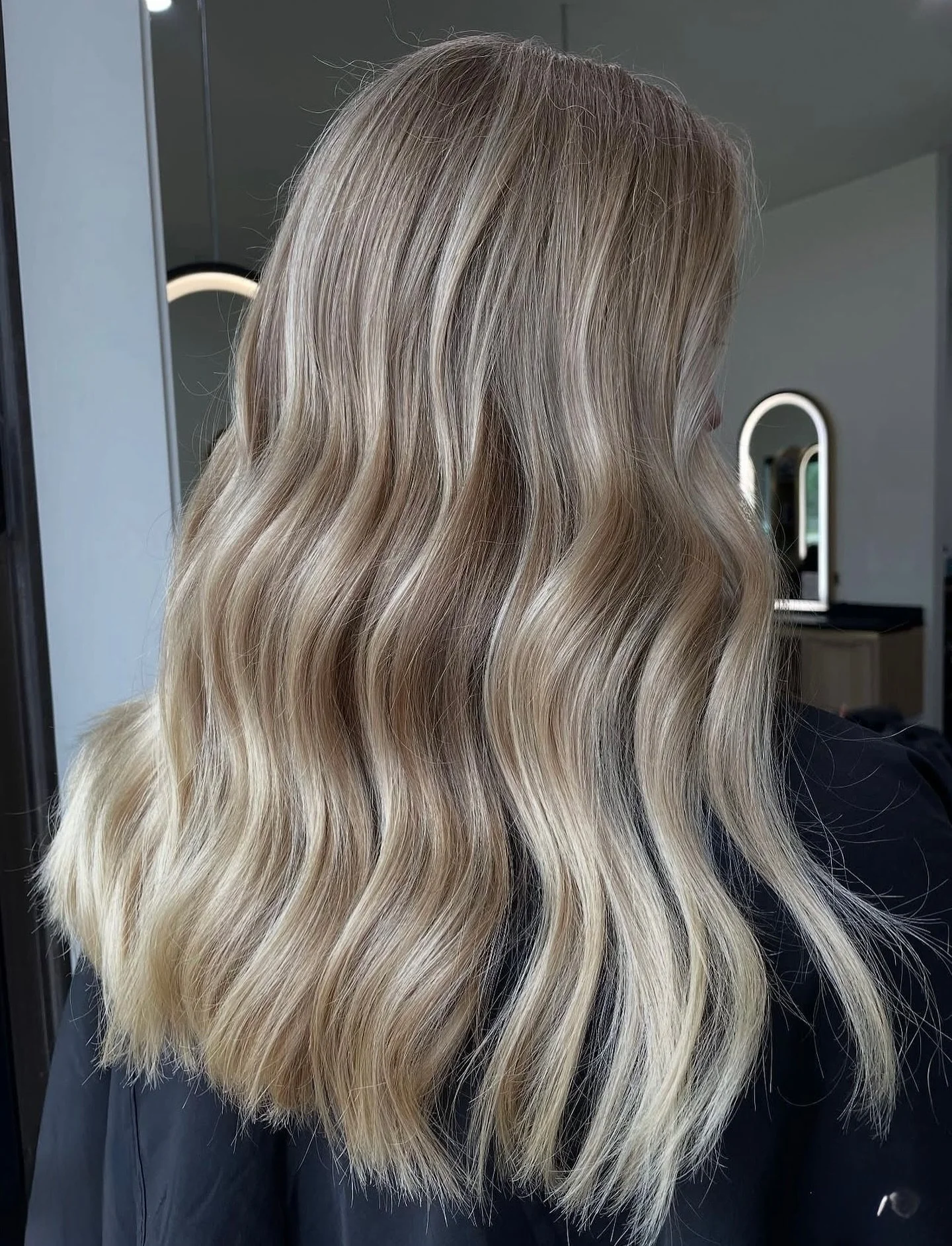 warm blondes are always a vibe 🌞
@jen.mcalisthair