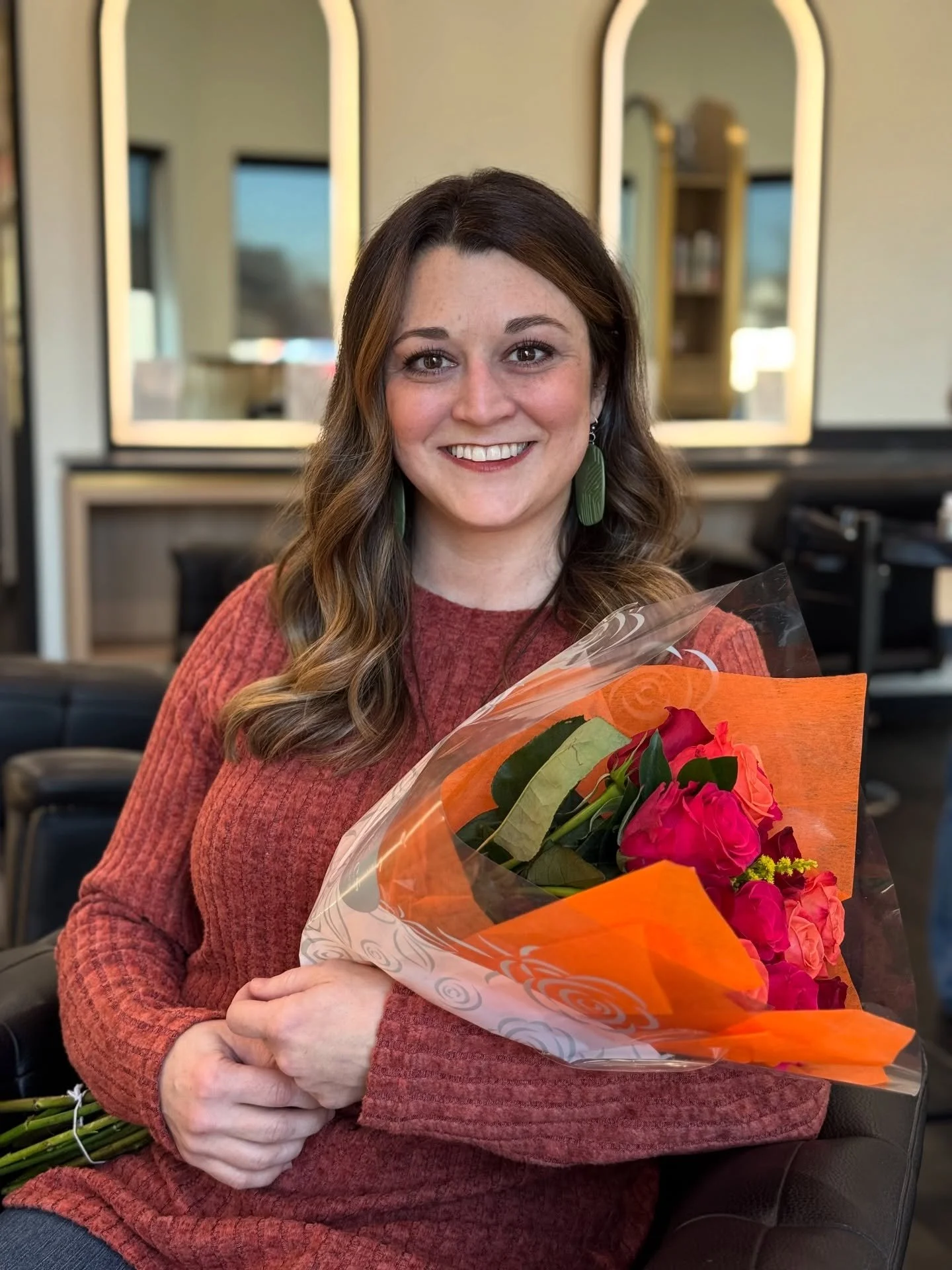 Help us give a huge congratulations to @jen.mcalisthair on her promotion to Level 4 Master Stylist!! We are so proud of your hard work and dedication!! 🥳🍾👏🏼