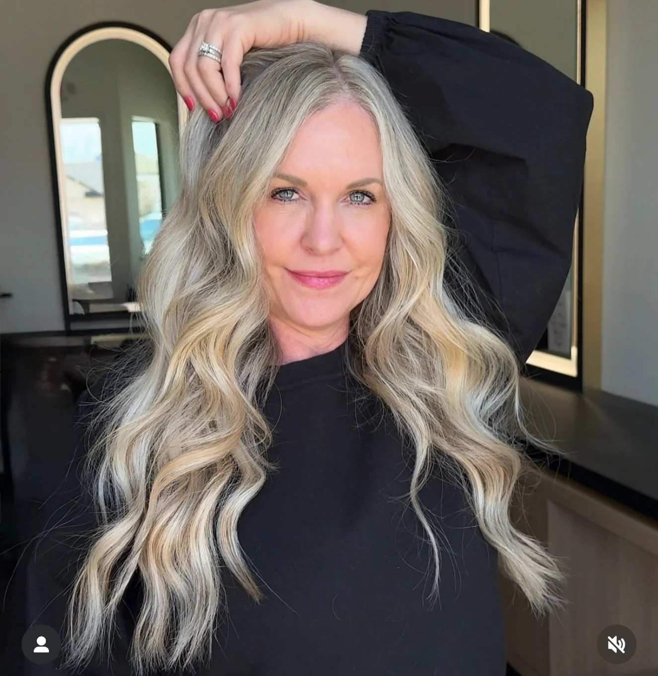 The length!! The volume!! We are OBSESSED. 

@kristinroseberry 

SEO: Tulsa Hair Salon | Claremore Hair Salon | Tulsa Extension Stylist | Claremore Extension Stylist | Oklahoma Extension Experts | Concealed Bead Extensions | Hand Tied Extensions | Cl