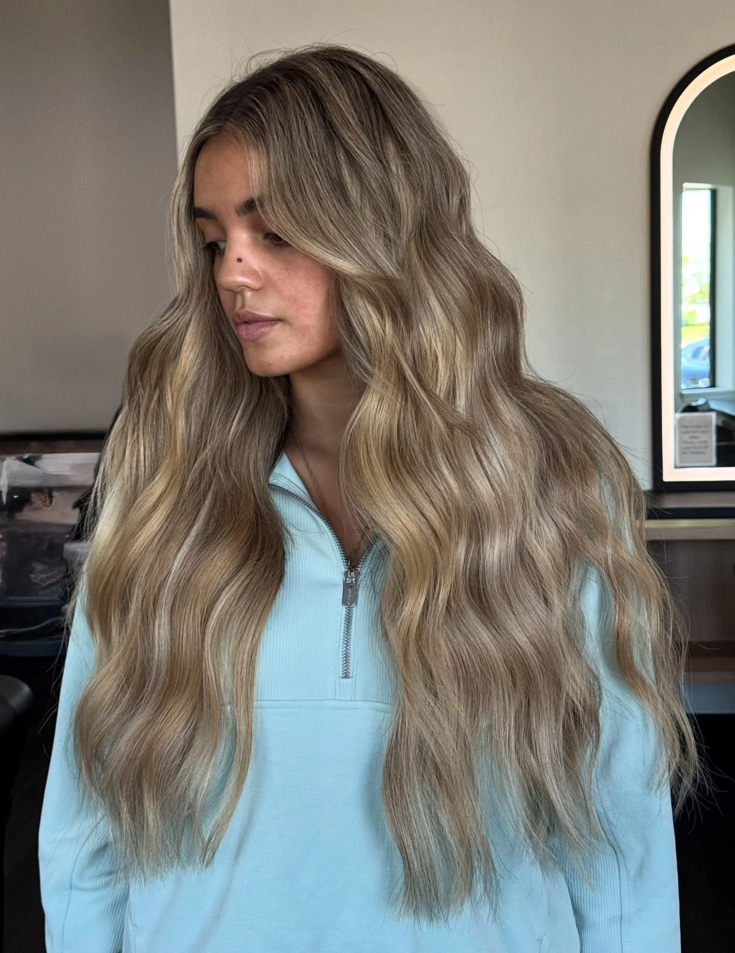 Do you currently have extensions and they just don&rsquo;t blend correctly? So did she, until she found us 🤭

If you&rsquo;re not happy with your results, reach out to one of our extension experts today ✨

@havenemersonhair 

SEO: Tulsa Hair Salon |