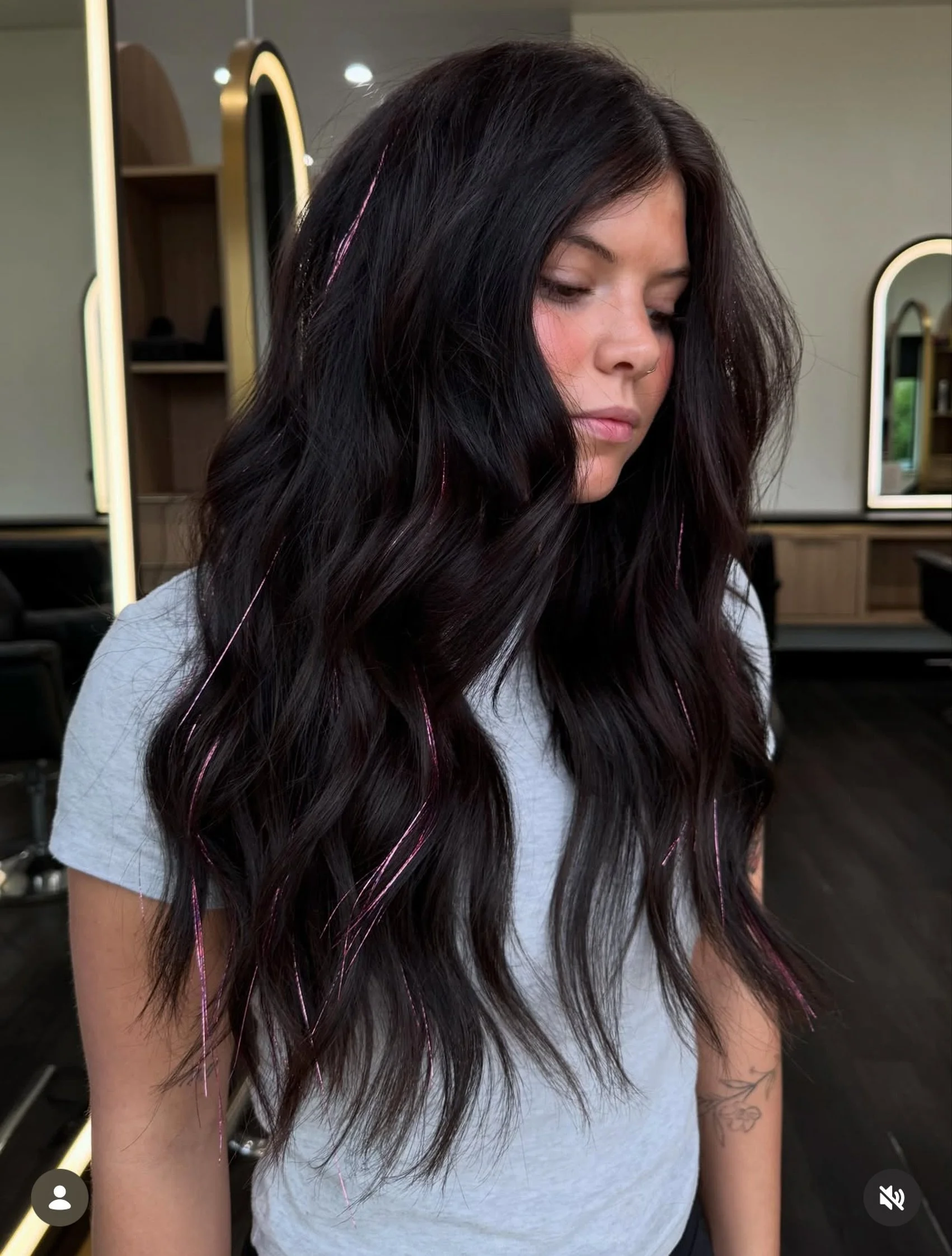 Extensions + a fun glittery pop? Say less!! 🩷✨

SEO: Tulsa Hair Salon | Claremore Hair Salon | Tulsa Extension Stylist | Claremore Extension Stylist | Oklahoma Extension Experts | Concealed Bead Extensions | Hand Tied Extensions | Claremore Hairstyl