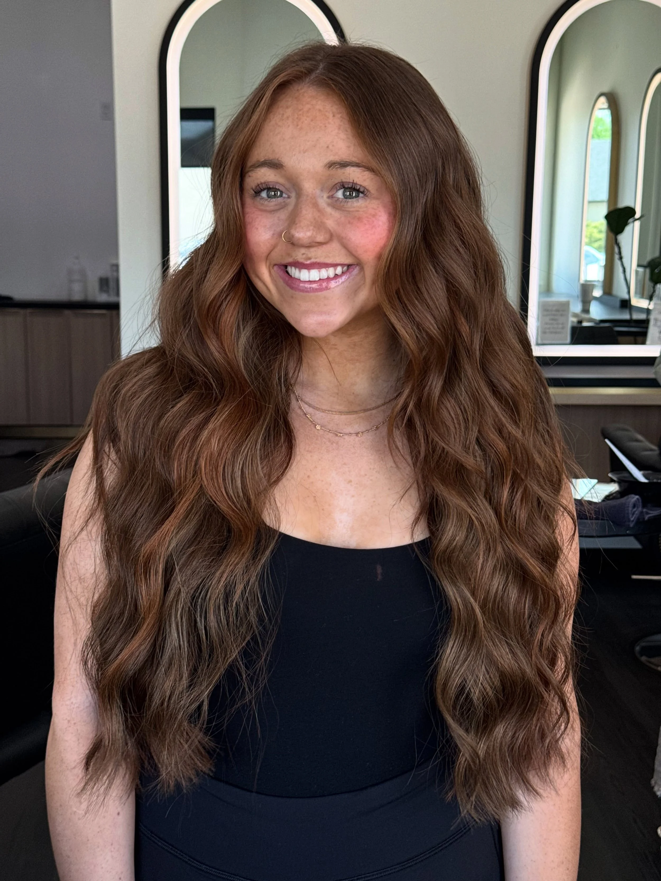 Two rows, a seamless blend, and a color match so natural you&rsquo;d never know where her hair ends and the extensions begin.

Book with one of our extension artist today to see what everyone is talking about 🤭

SEO: Tulsa Hair Salon | Claremore Hai