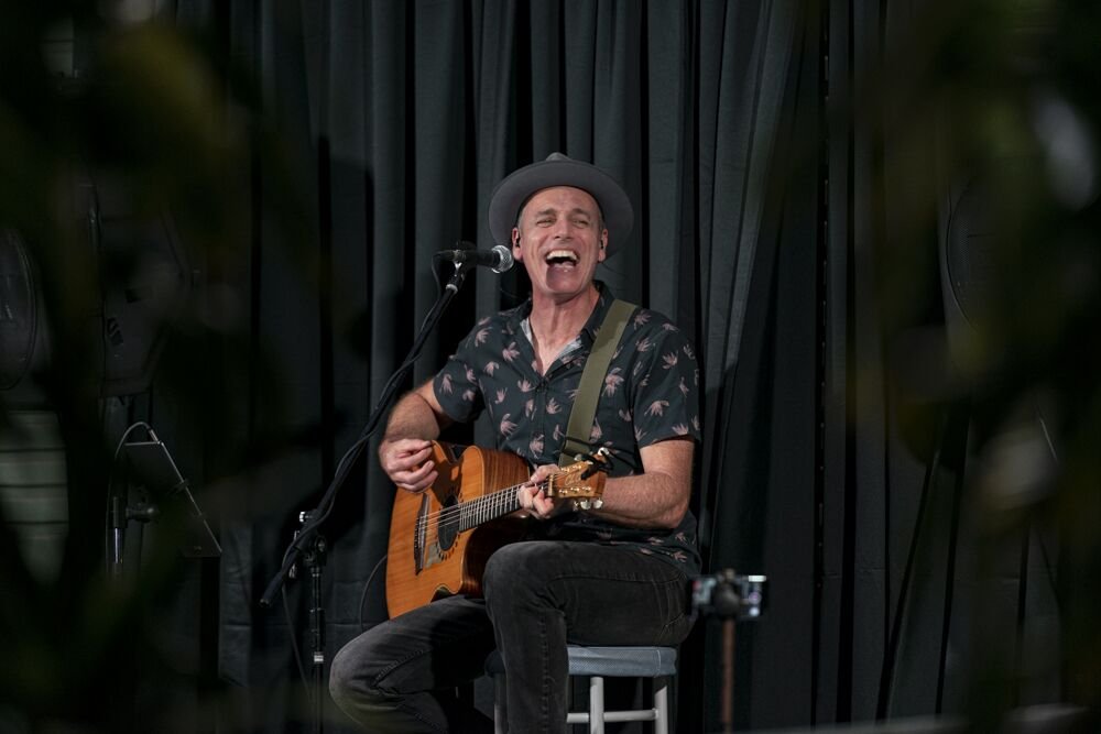 Live Music | Bobby C 