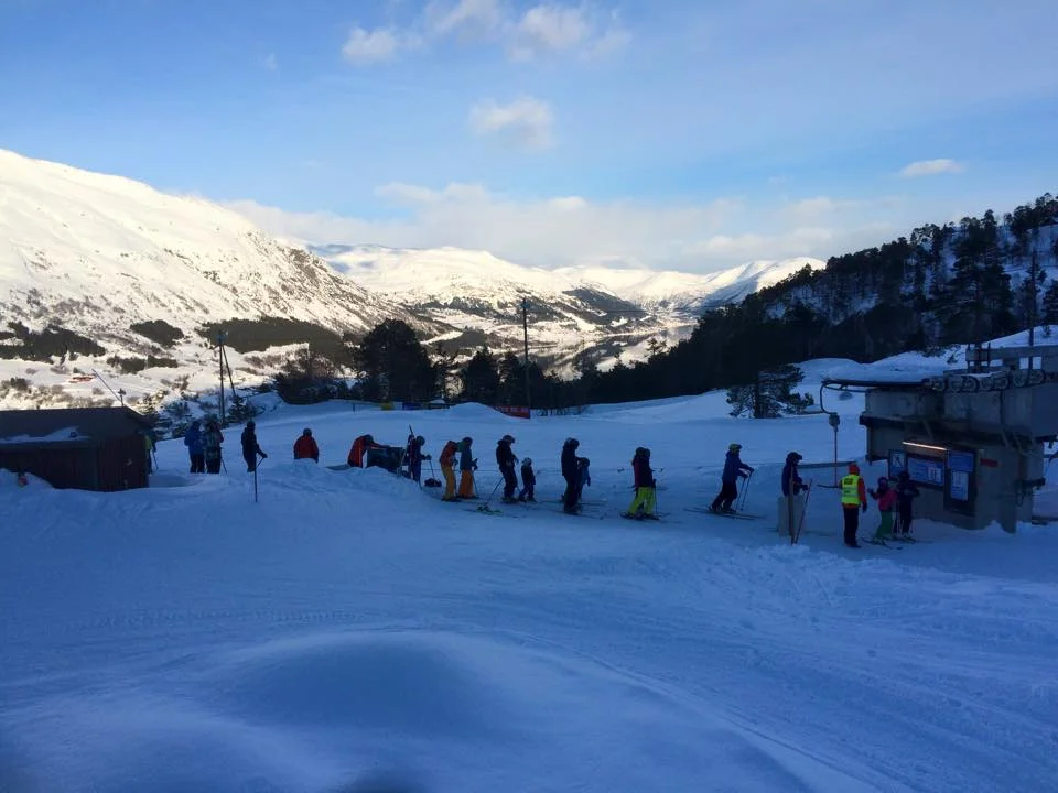 Velkommen til vinterferie i Jølster Skisenter