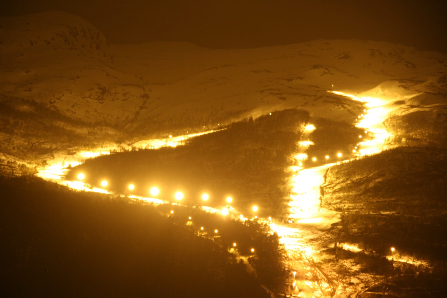 Dugnad i Jølster Skisenter