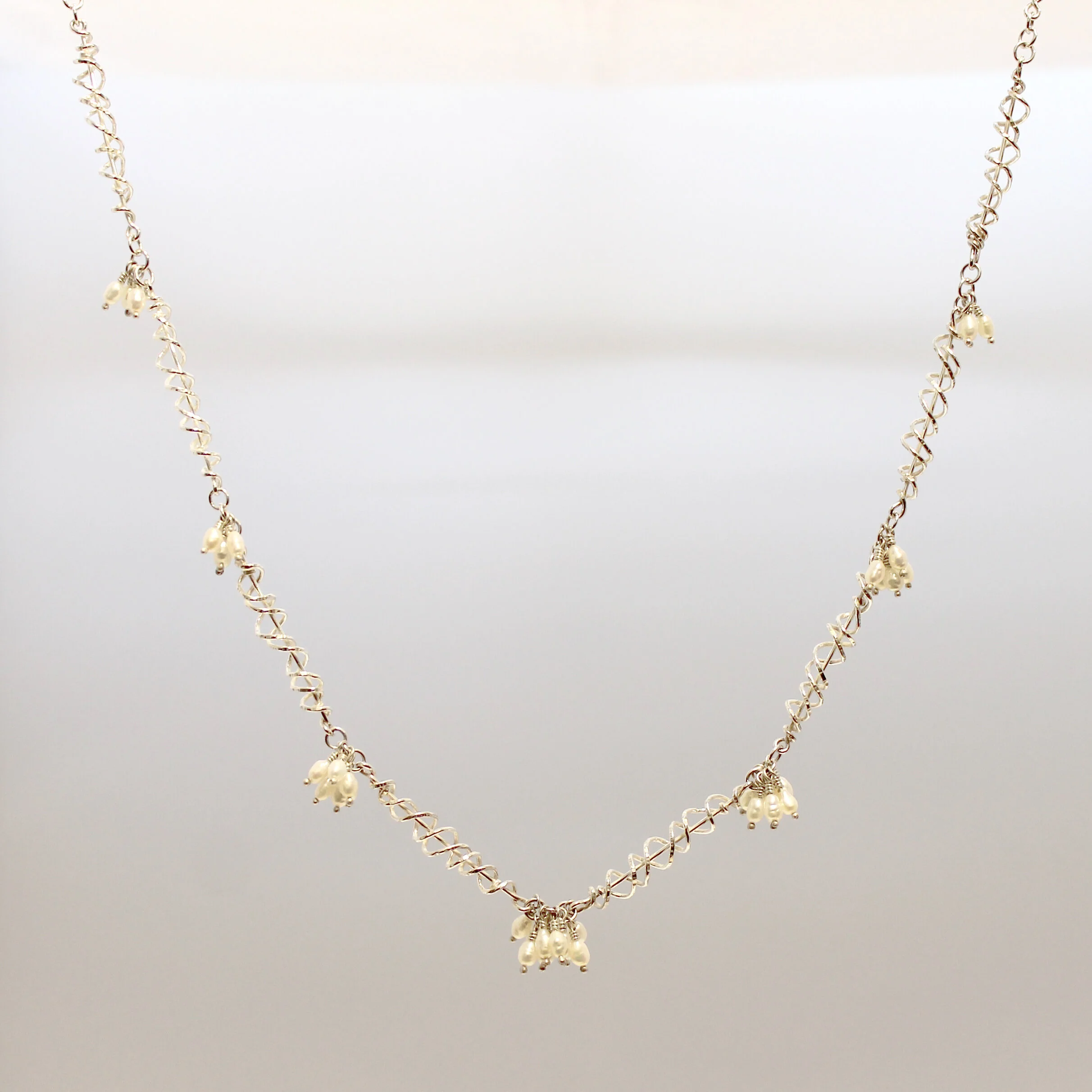 Canty Helix and Pearl Cluster Necklace 