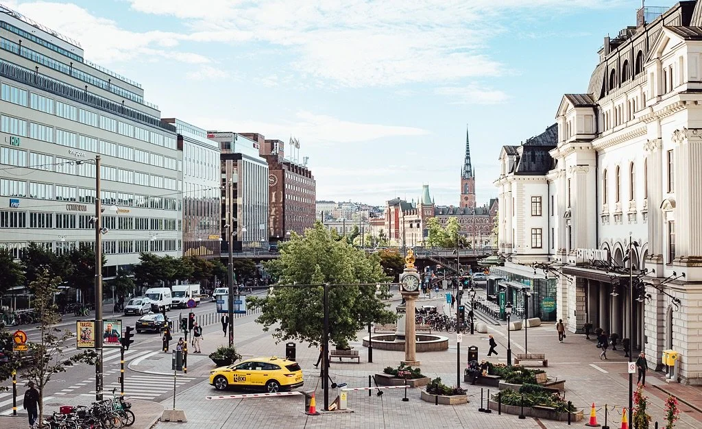 Tack f&ouml;r alla varma grattish&auml;lsningar ig&aring;r! 🥰

Jag tror att min hand vilade mot mitt hj&auml;rta n&auml;stan hela dagen. Som f&ouml;r att ta emot lite i taget. 
Av varje ord, relation, varm ton, kram, s&aring;ng, g&aring;va, hj&auml;