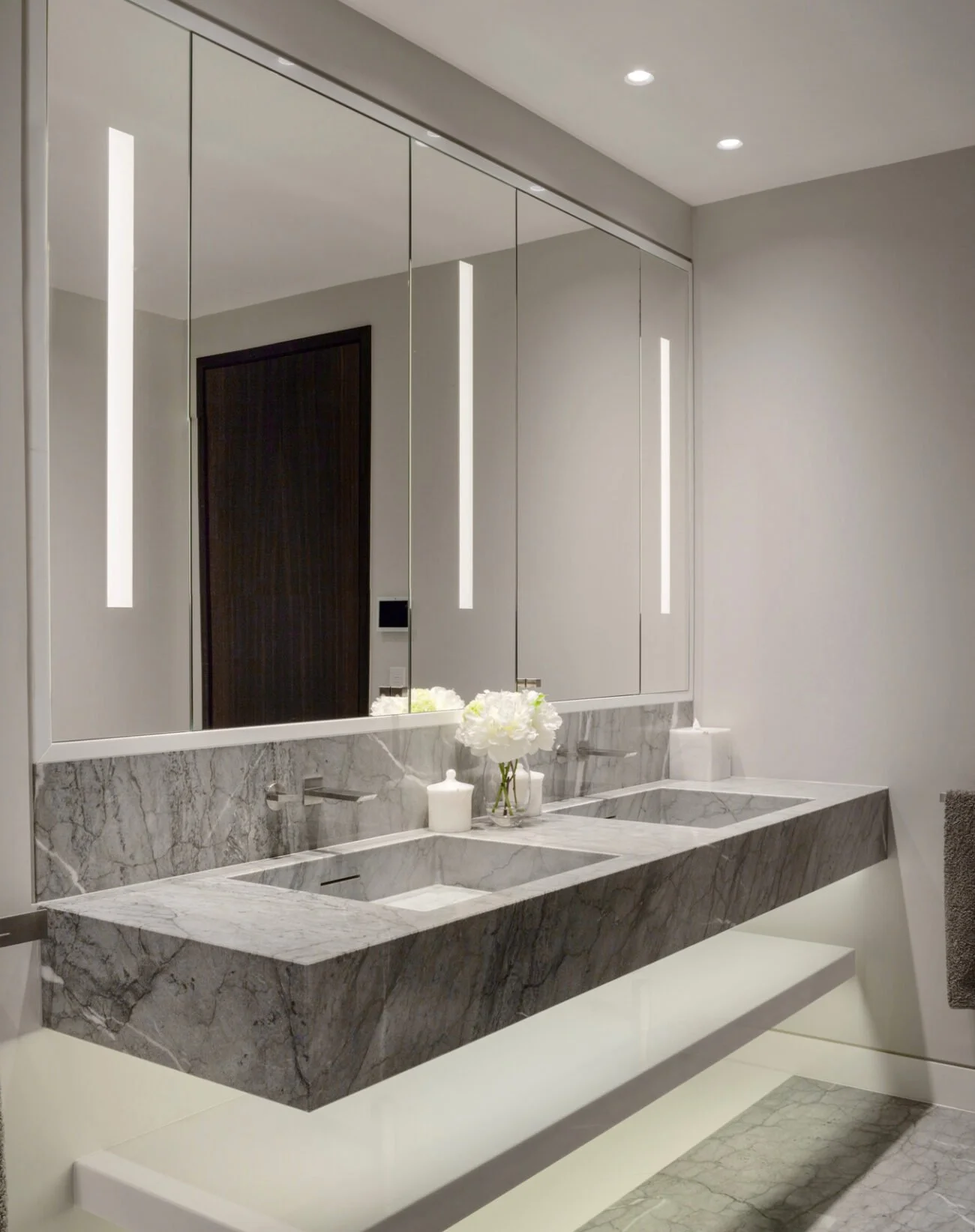Knightsbridge-Penthouse_Bathroom.jpg
