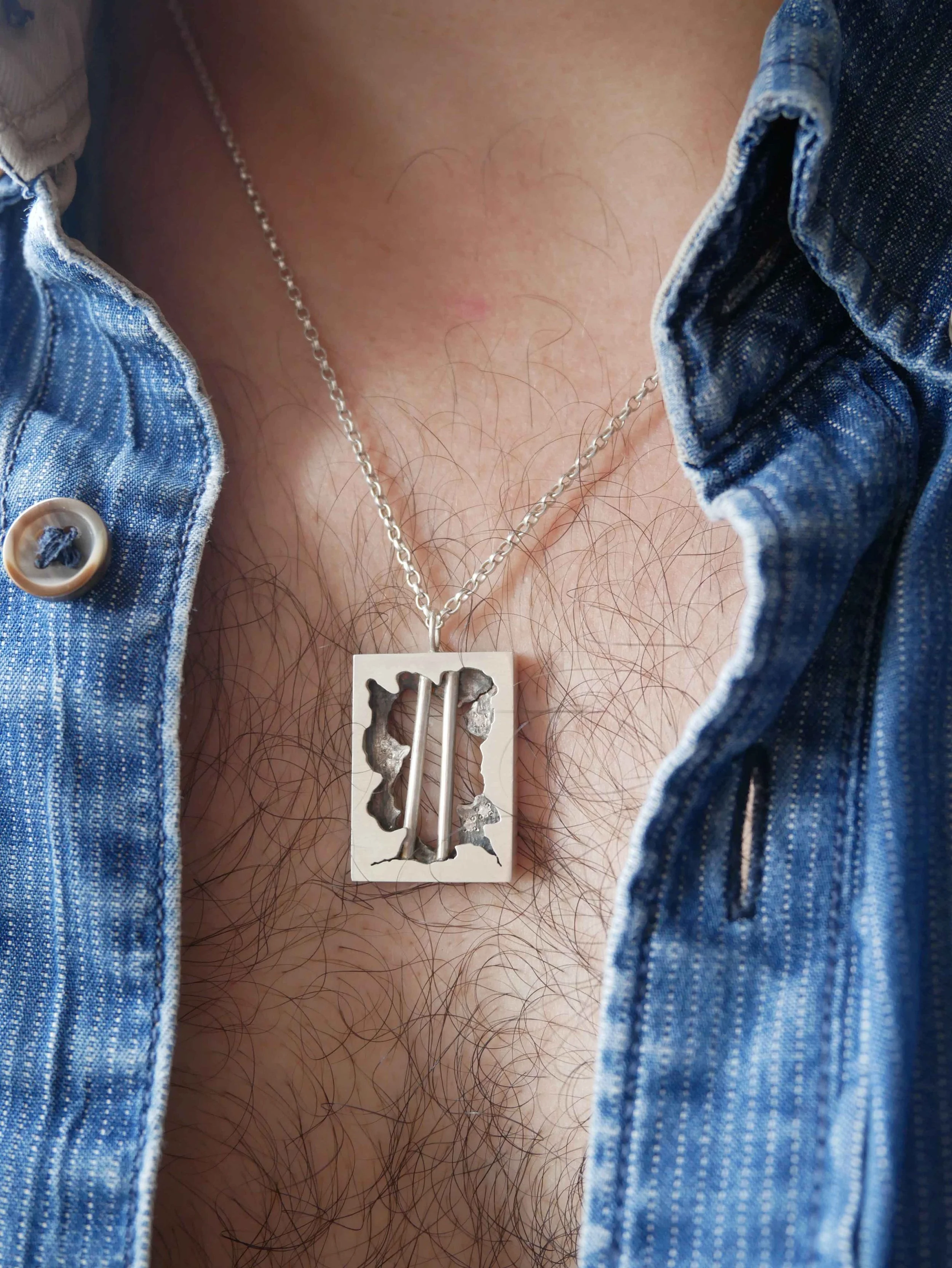 Collier-Emeute-bijou-contemporain-argent-Manon-Fleury-Atelier-962.jpg