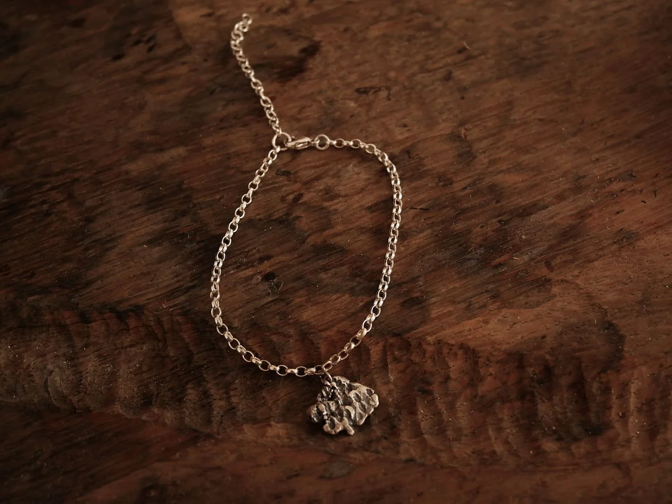 Bracelet-argent-recycle-chaine-Atelier-962-Maonon-Fleury.JPG