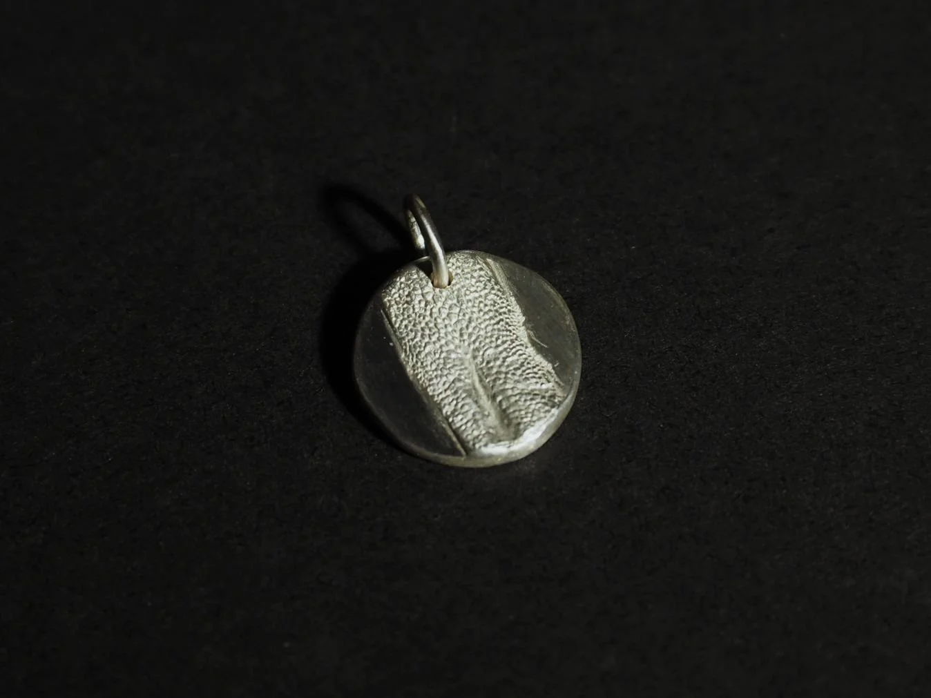 Pendentif museau de chat en argent
