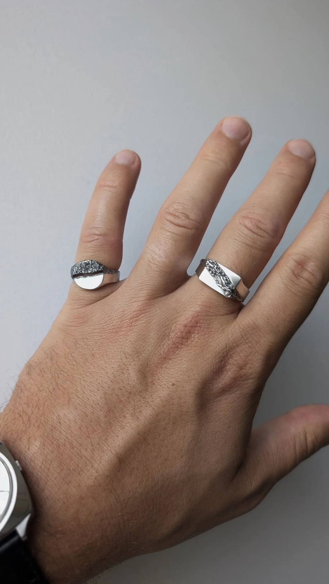 Chevaliere-sur-mesure-argent-bijou-homme-atelier962-manon-fleury.jpg