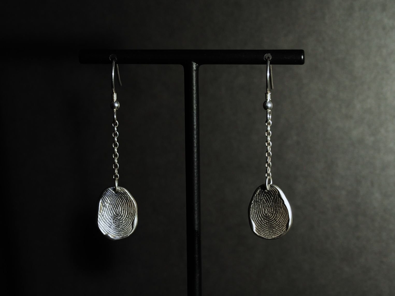 boucles-doreilles-longues-argent-empreinte-digitale-atelier962-fleury-manon.JPG