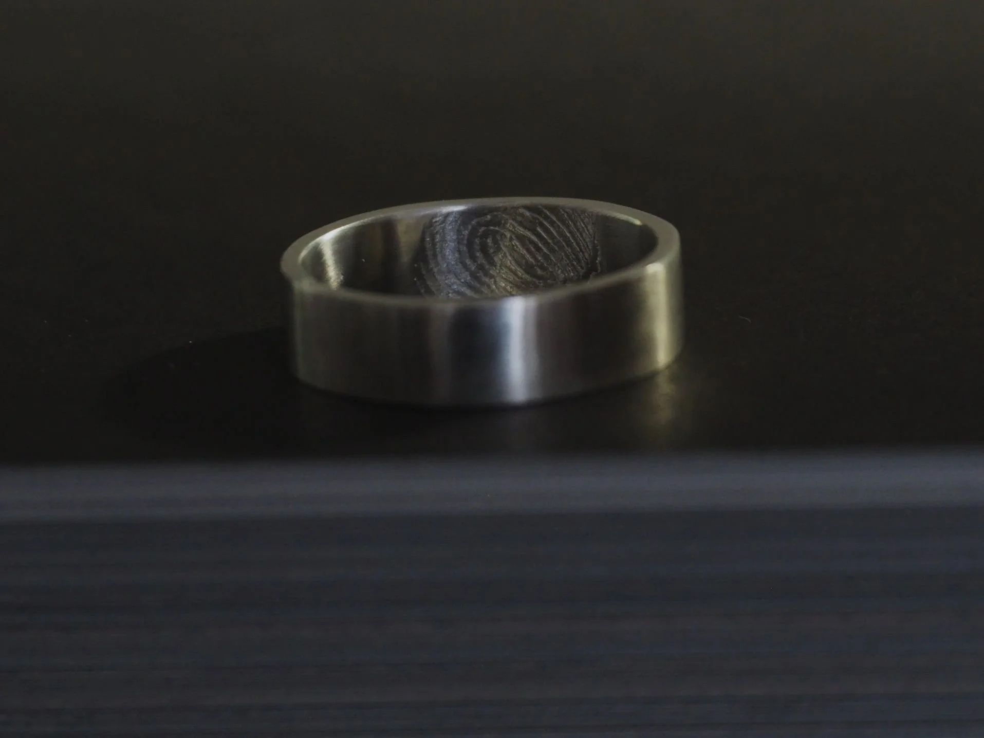 Anneau-empreinte-intérieur-argent-Atelier962-Manon-Fleury (2).JPG