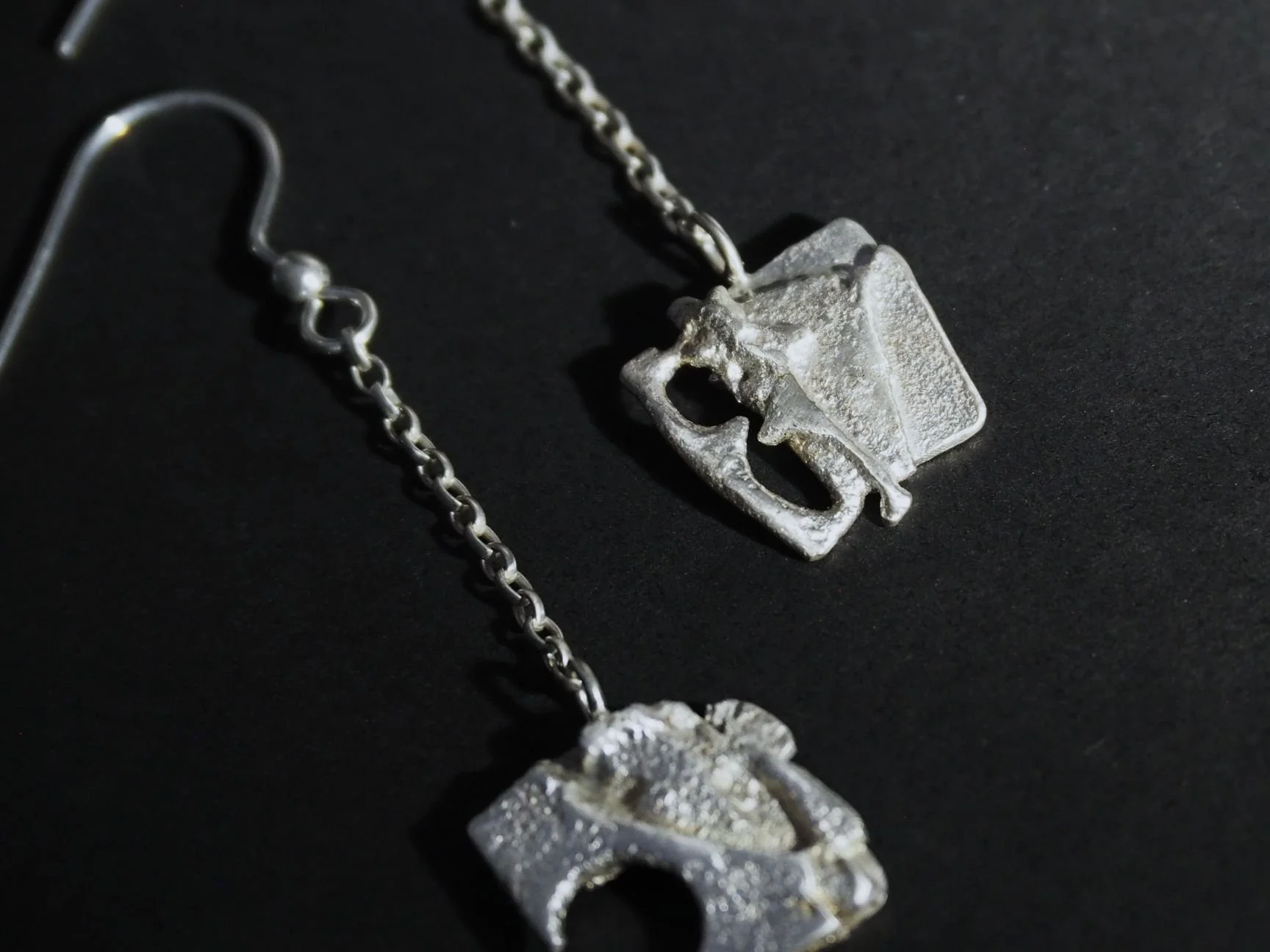 boucles-doreille-longues-argent-recycle-atelier962-manonfleury (5).JPG