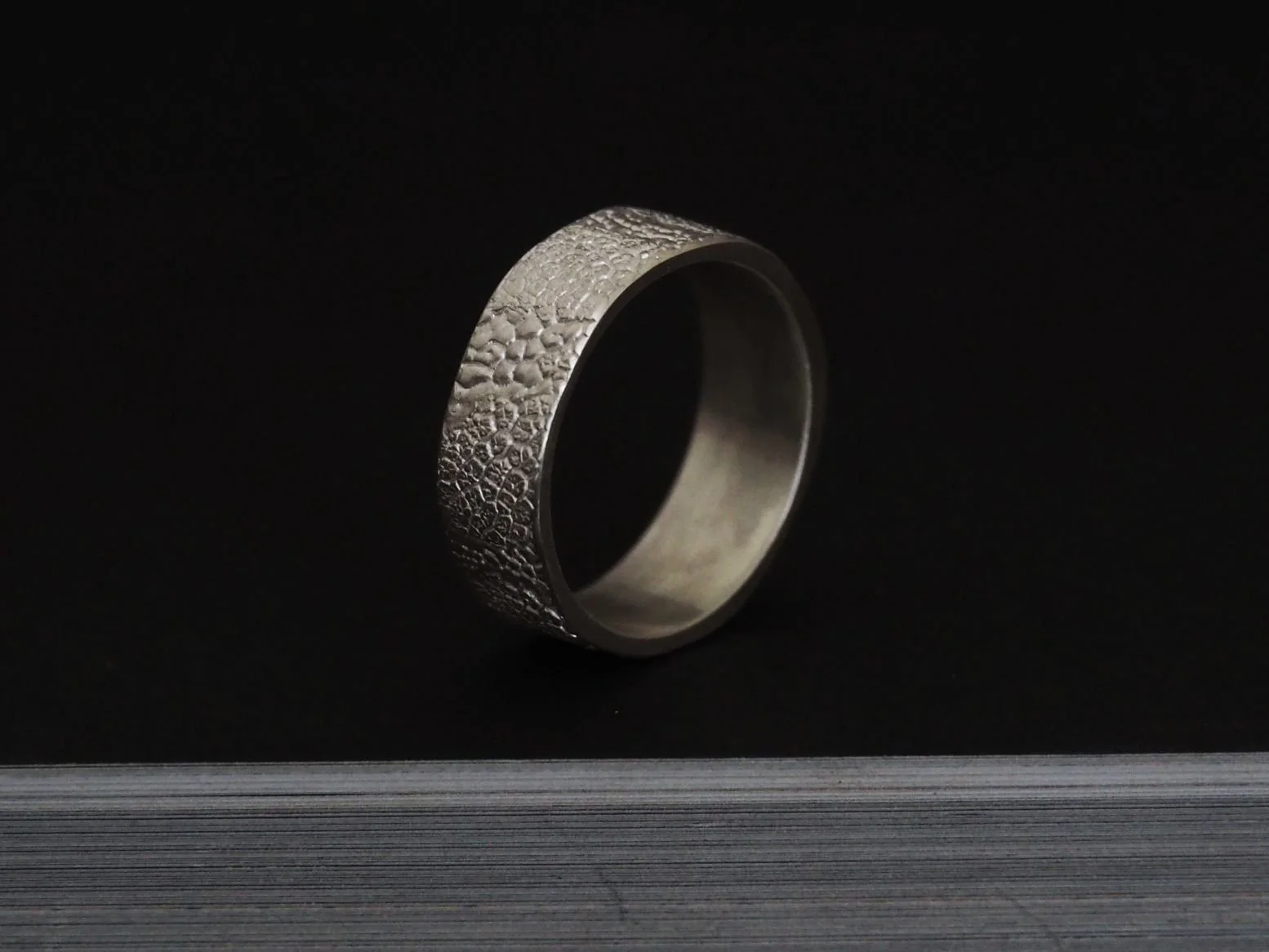 Anneau-truffe-chien-argent-sur-mesure-Atelier962-Manon-Fleury (3).JPG