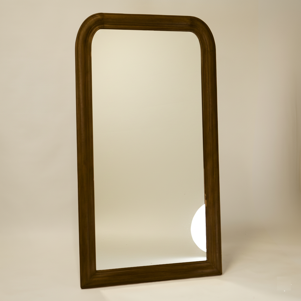 floor mirror brown.webp