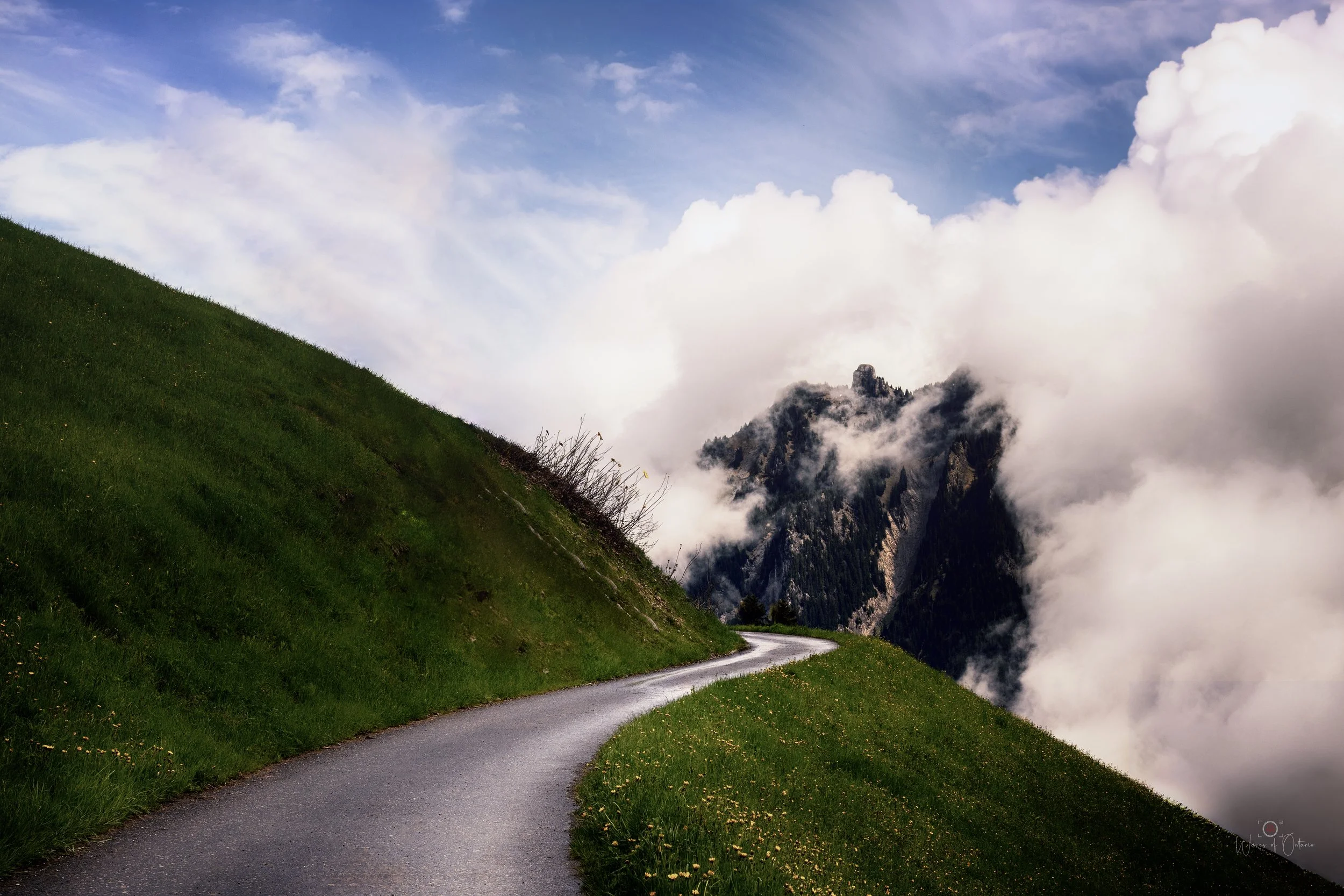 Hiking with the clouds in Switzerland