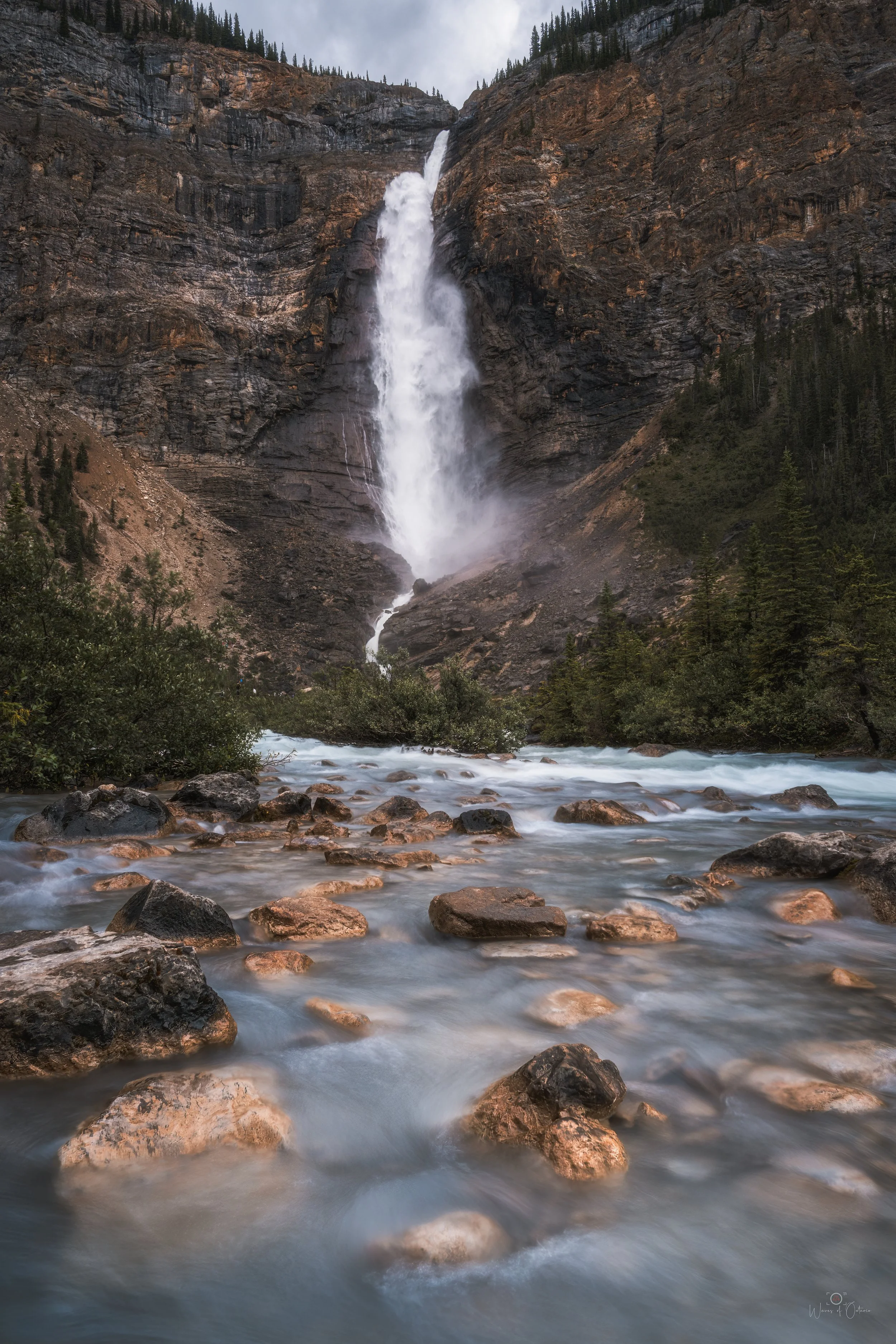 Takakawa Falls, Yoho NO, British Columbia