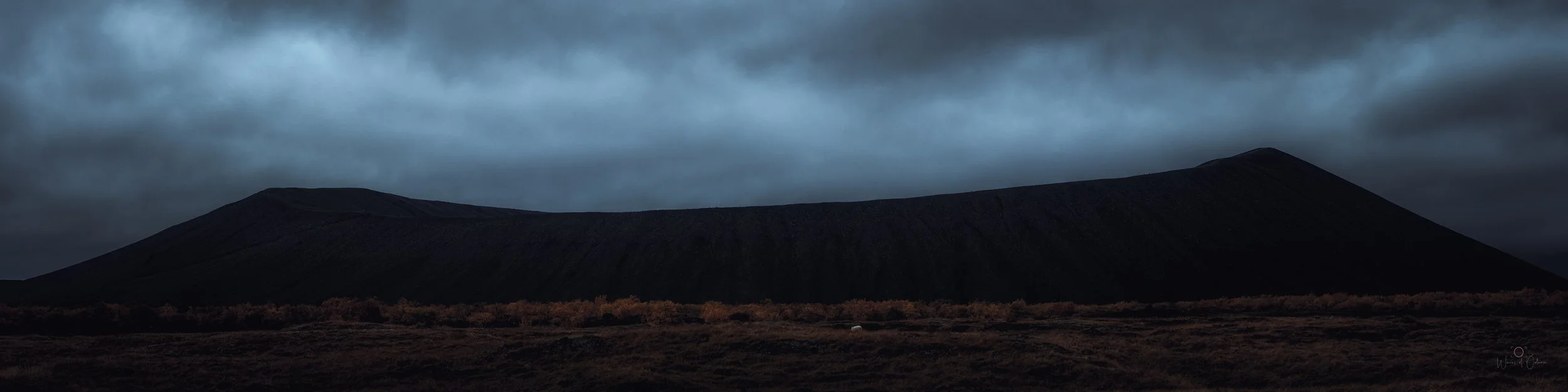 Hverfjall pano_smaller.jpg