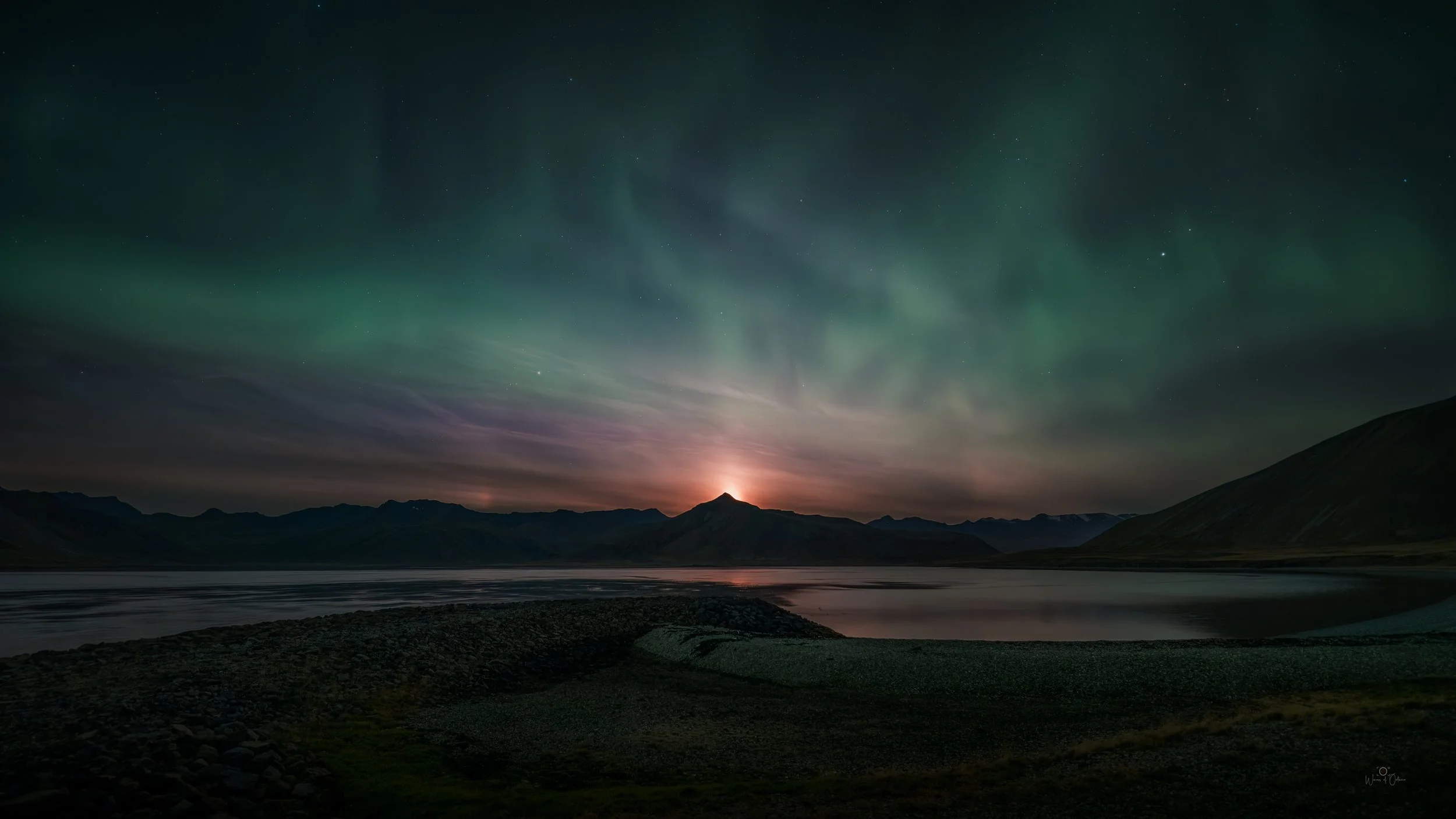 Snaefellsness Aurora.jpg