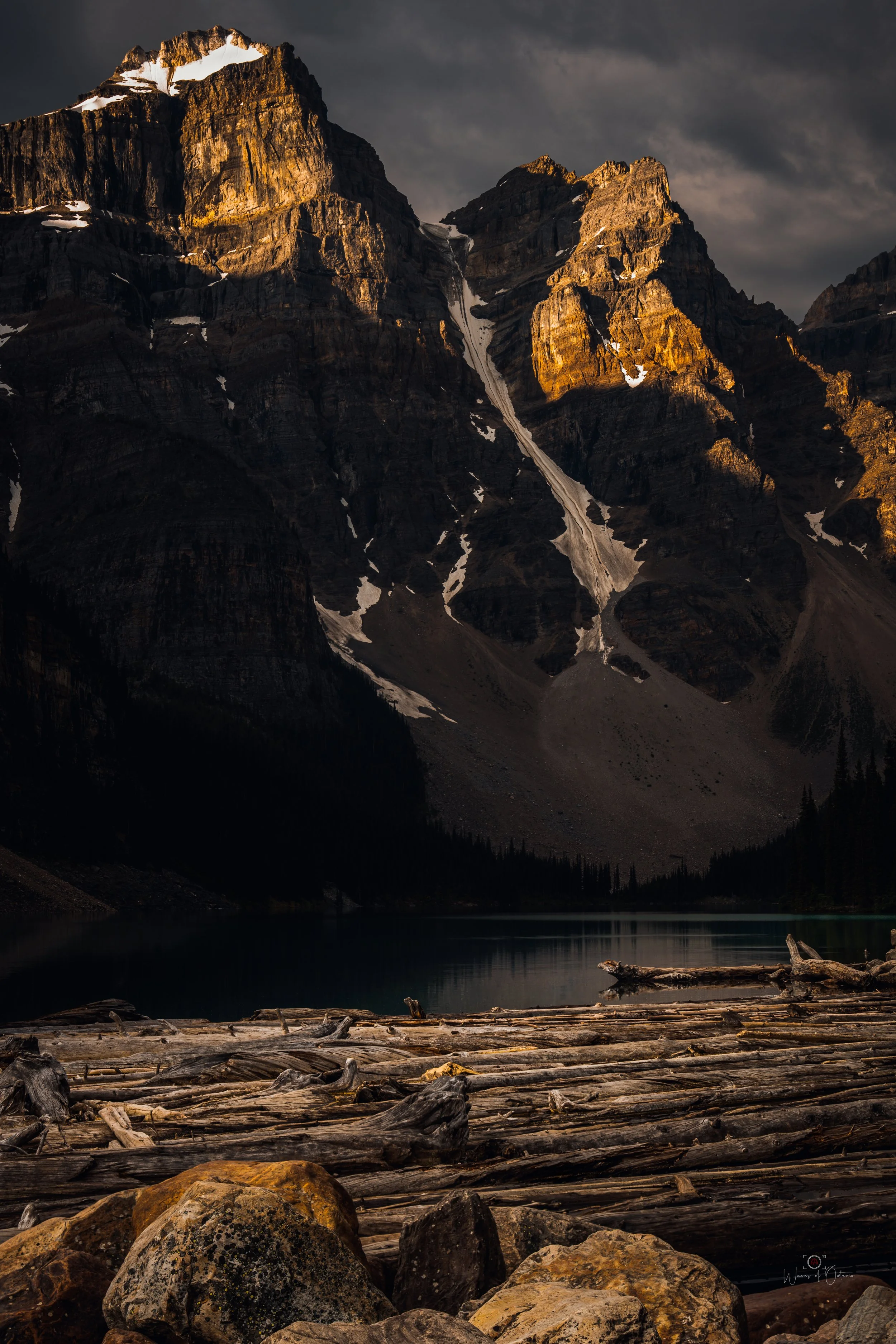 Moraine Lake sunrise golden hour