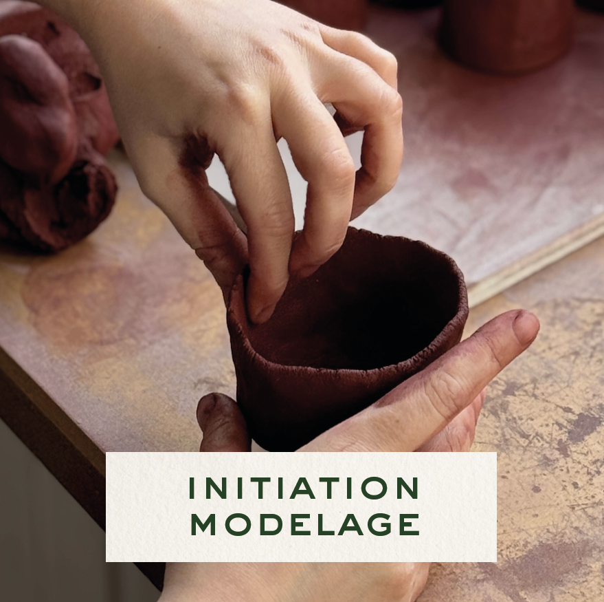 initiation_modelage_poterie.png