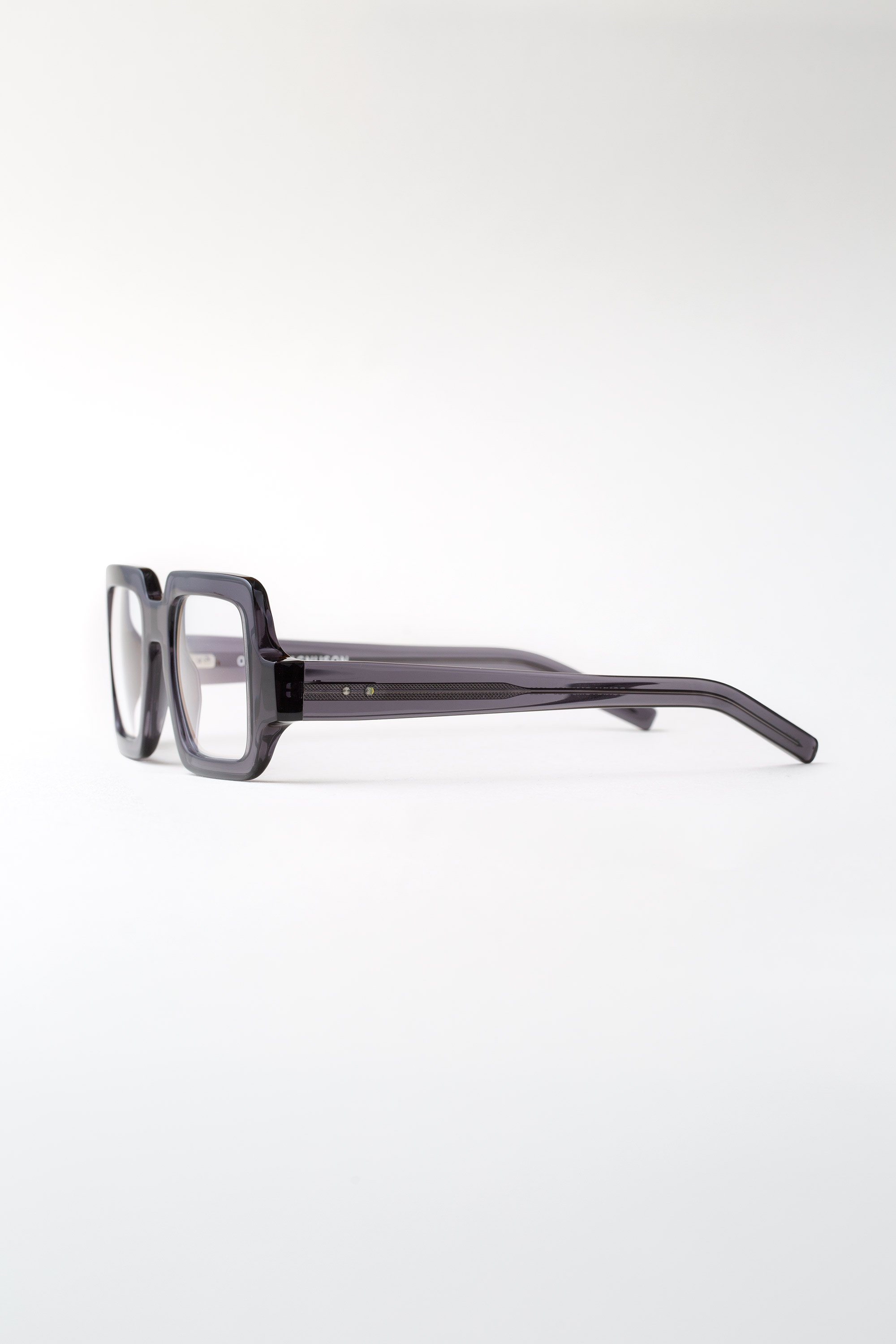 donna-om6-eyeglasses-150-grey-2-sideview.jpg