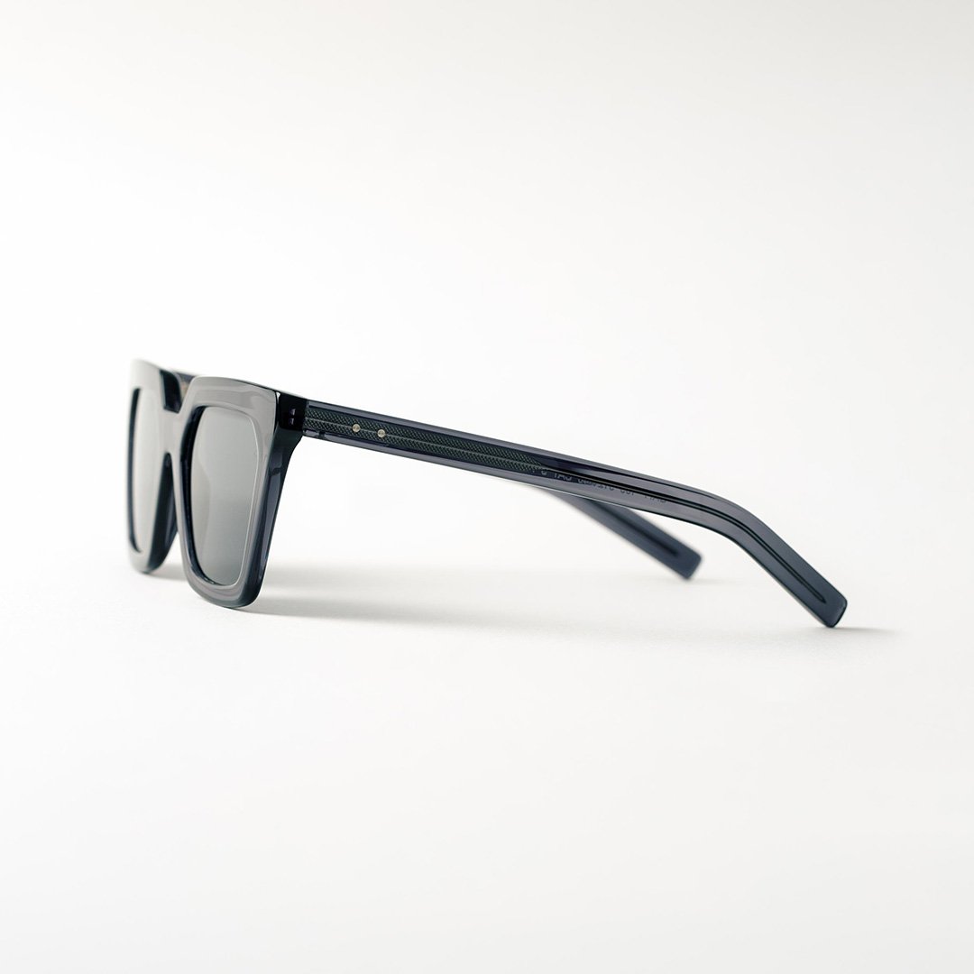 gaff_sun_crystal_grey_side16504.jpg