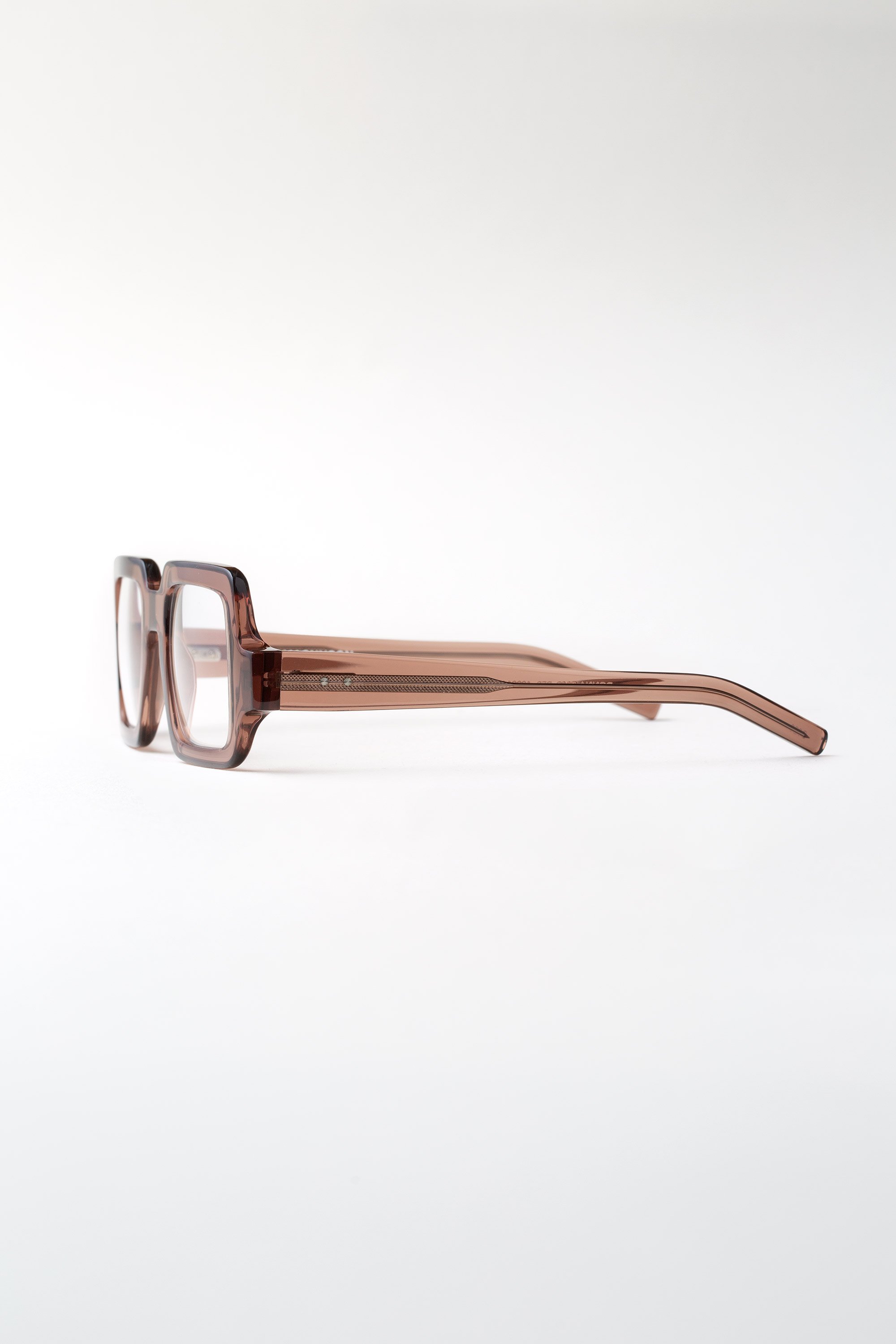 donna-om6-eyeglasses-950-brown-2-sideview.jpg