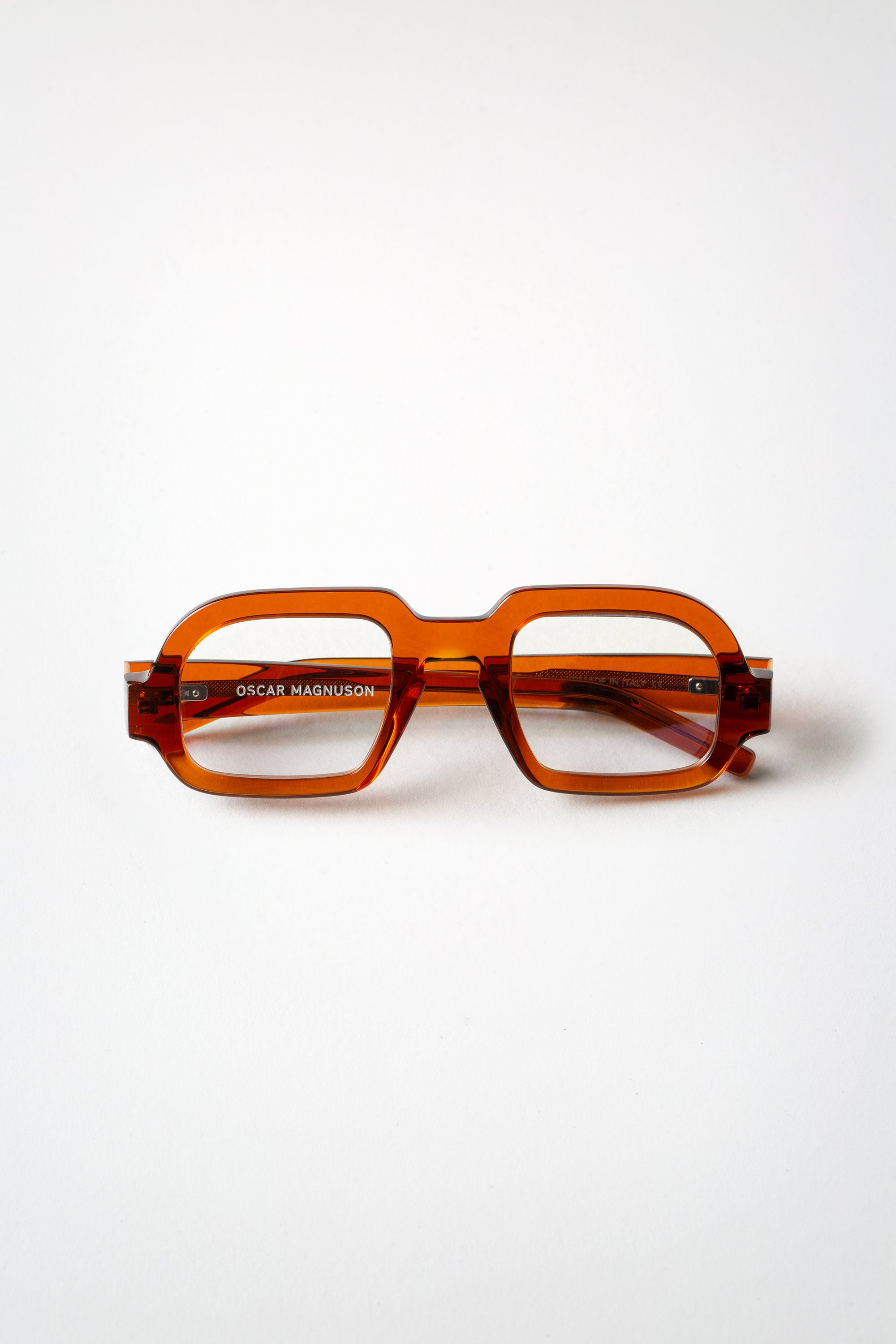 rudy-om6-eyeglasses-650-orange-1-frame(1).jpg