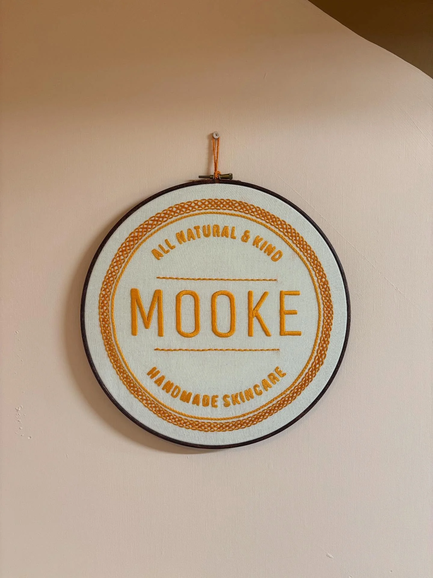 The walls are painted. The sign is hung. Just need to set up the rest ready to open the doors, Friday at 4pm.
Come join me for a little vino and a play in the new workshop studio, or check out the website in bio for upcoming workshop dates @boneyard_