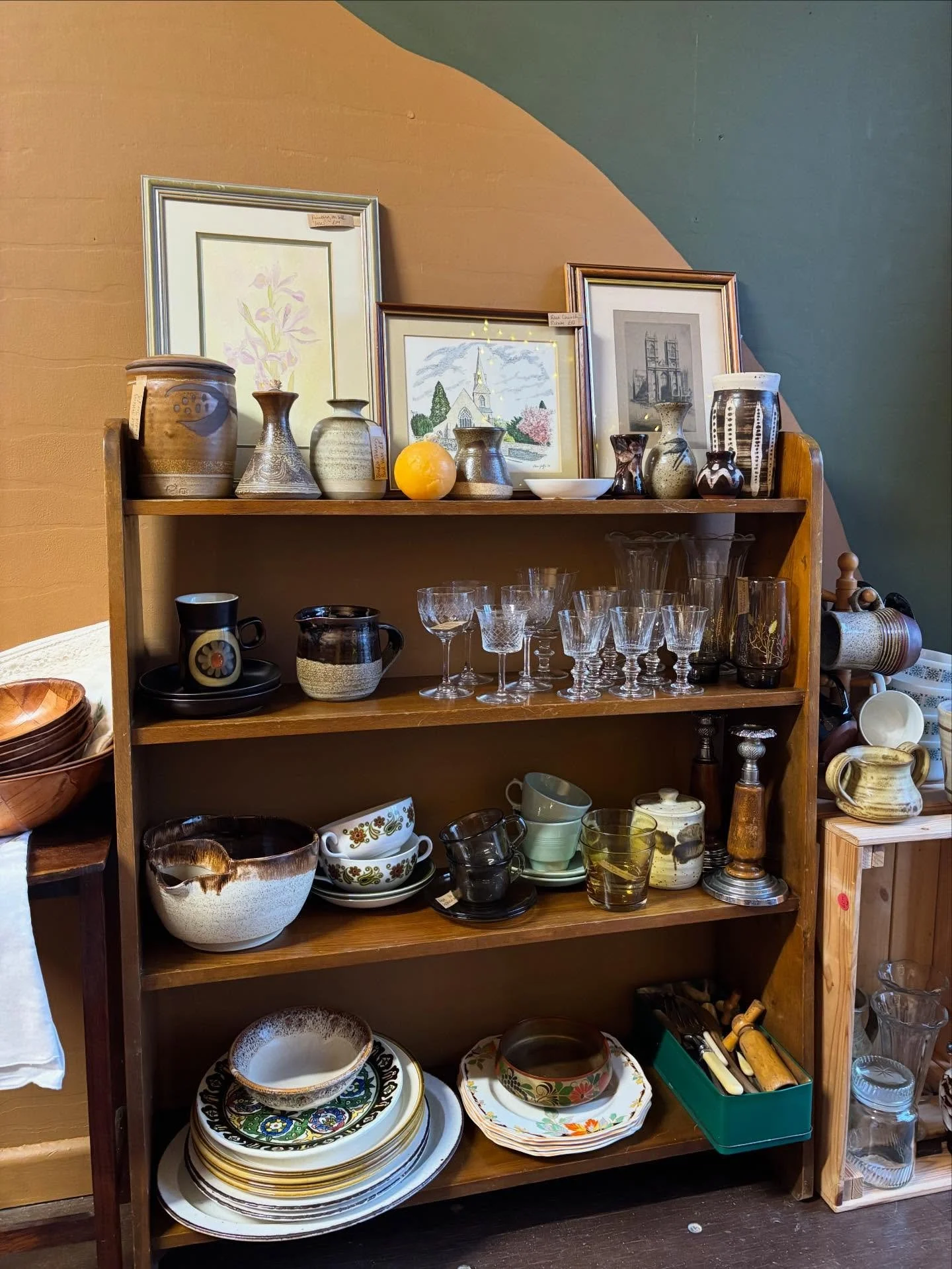 Hello there.
We&rsquo;ve made through January - hoorah! Now back to business.
This Sunday you can find me selling vintage home wares and goodies at the beautiful Brangwyn Hall, Swansea with @thecraftandflea 11-4pm.

This is such a fantastic event pac