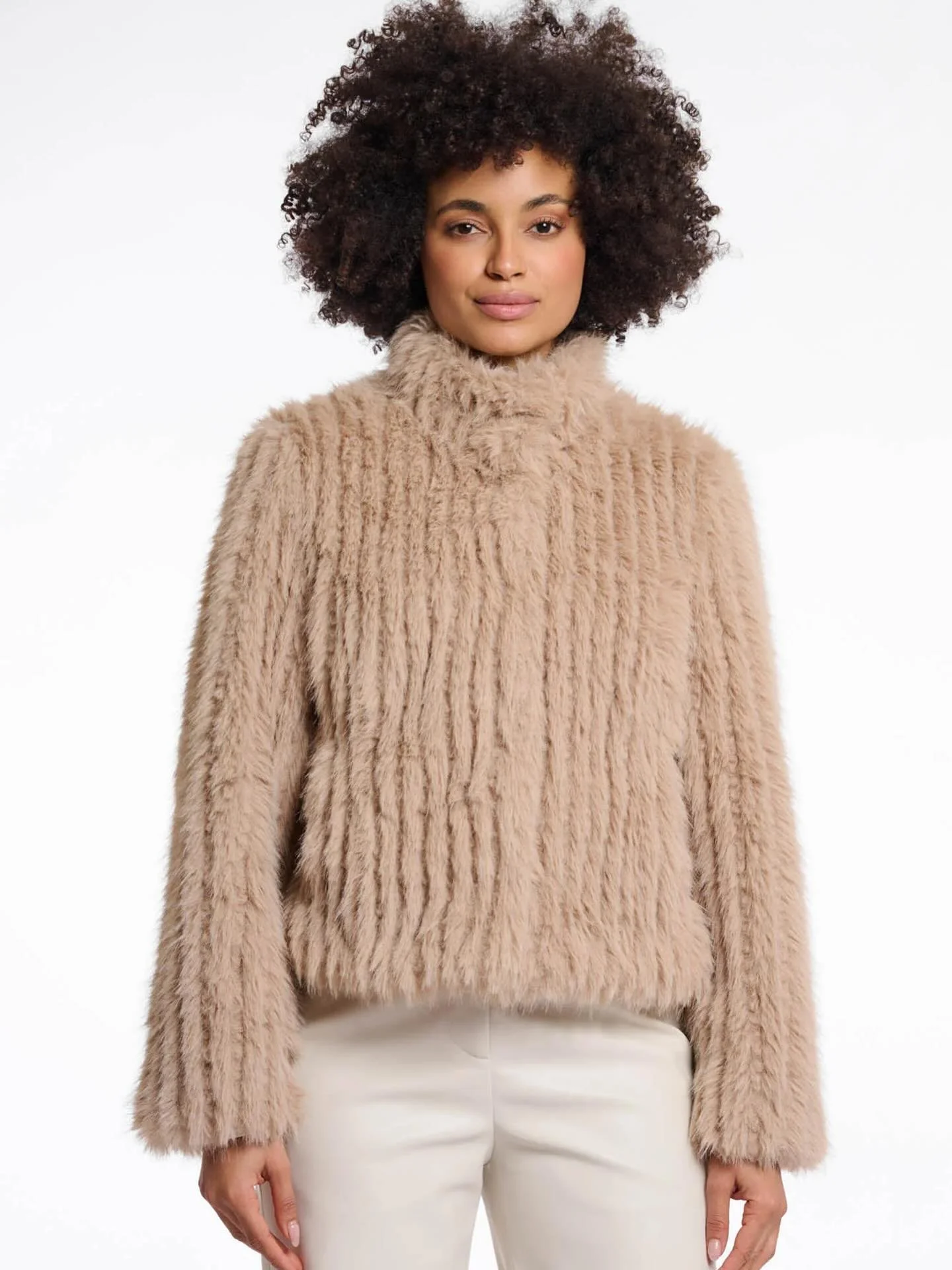 cozy mornings in our favorite coats 🐻