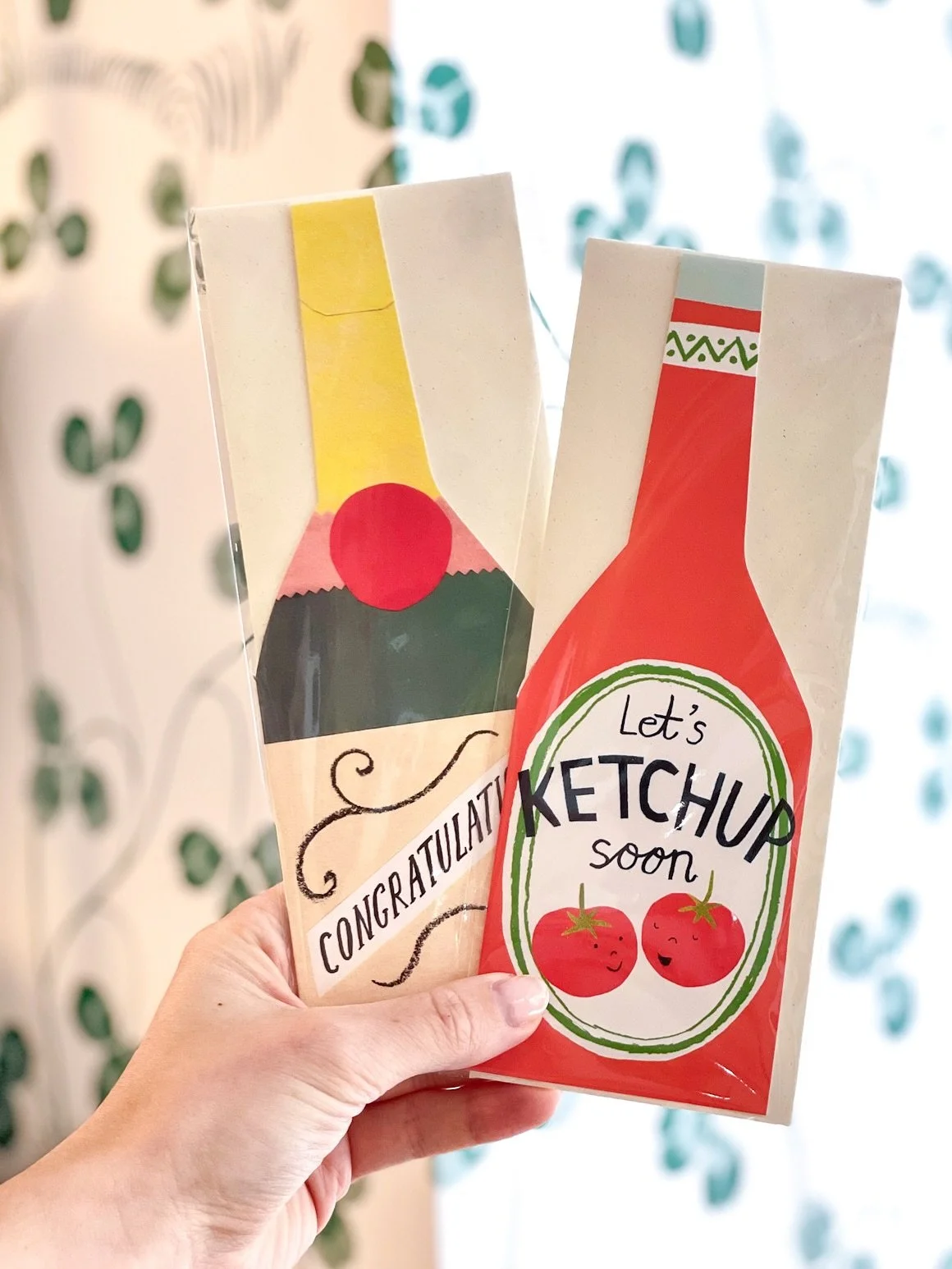 🍅 Tomato girl summer 🍅

#tomato #barbotine #majolika #loewe #stationary #homemadetomatosauce