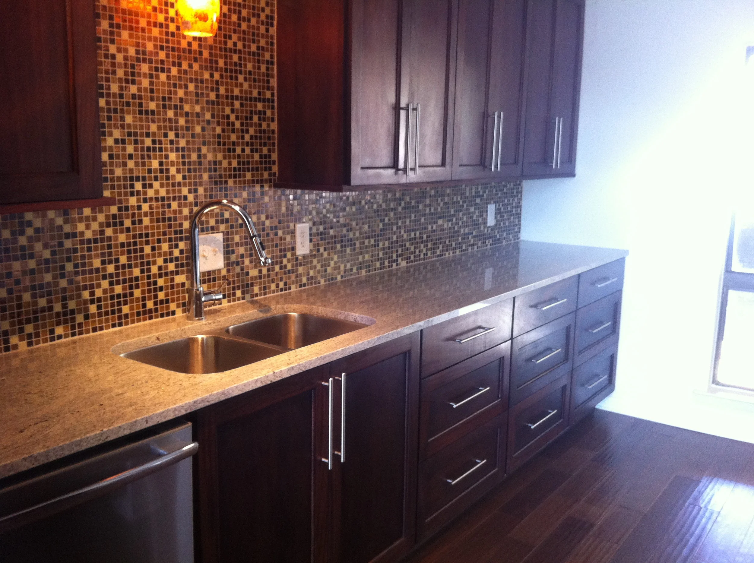 Kitchen1.jpg