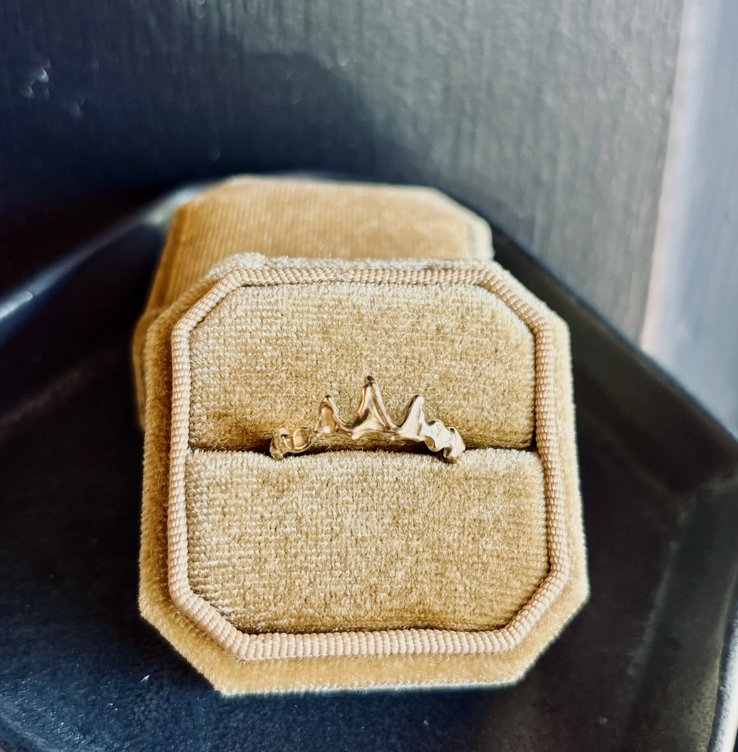 Majesty Ring