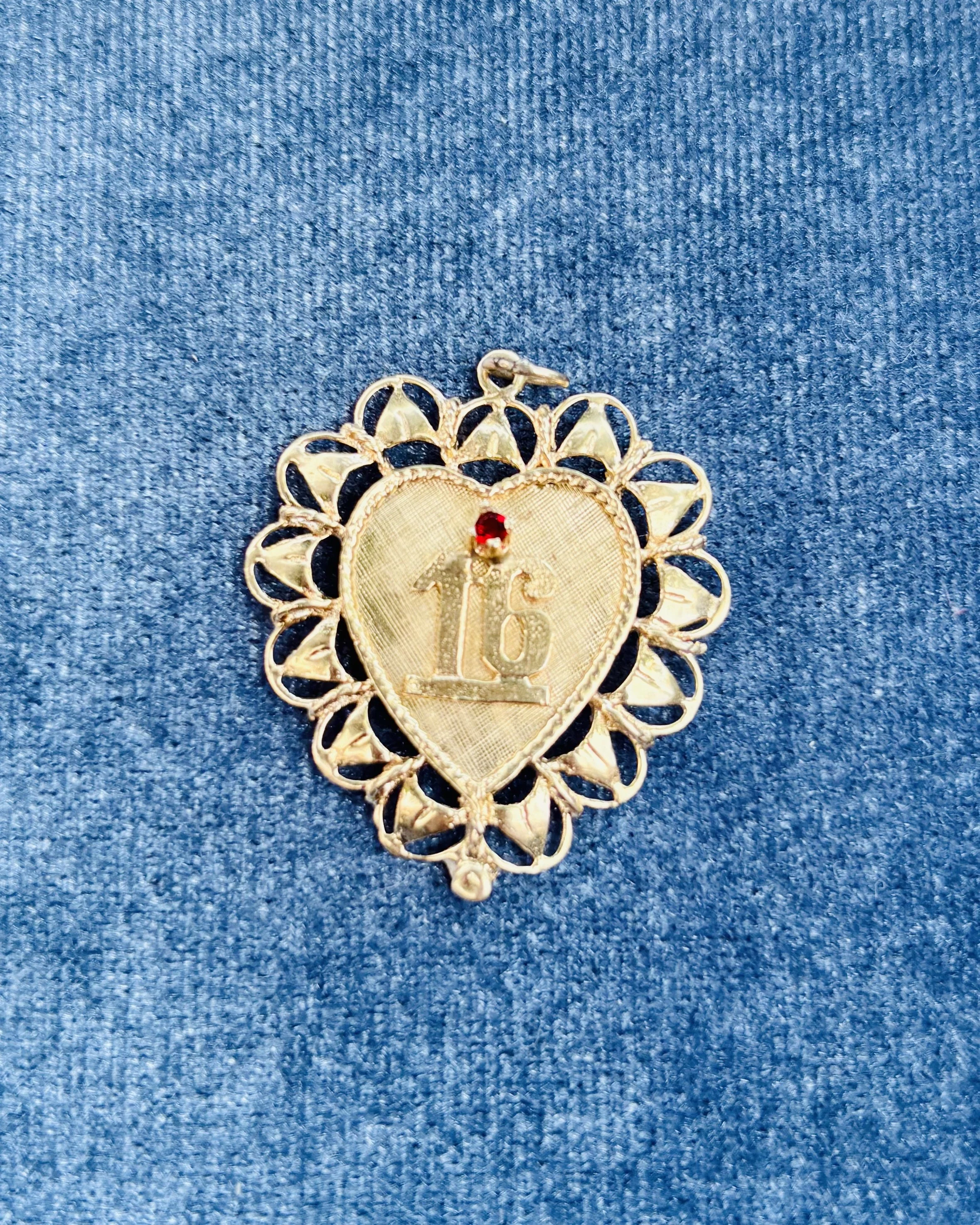 Sweet sixteen charm with ruby 14K