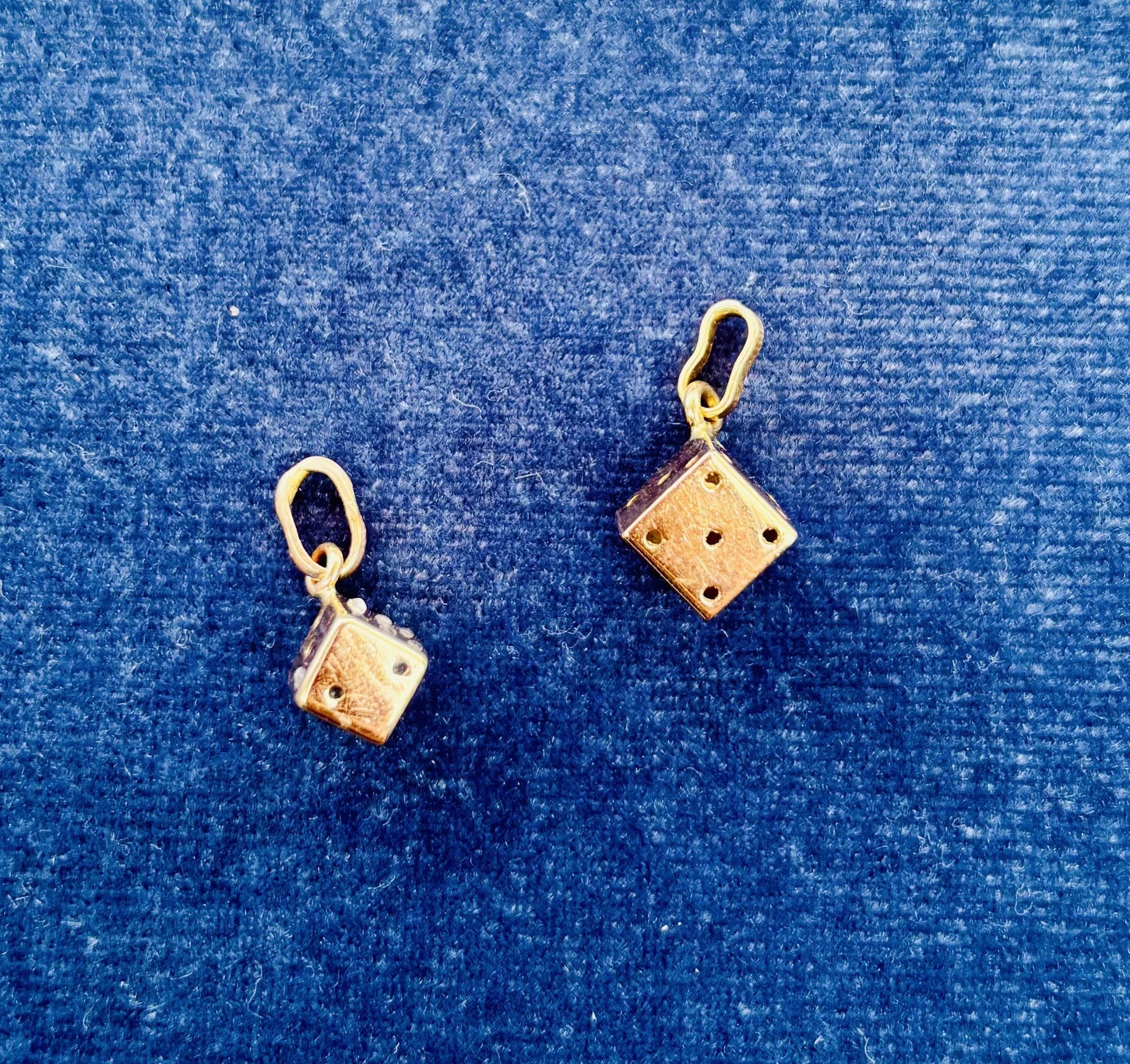Dice Charms 18K