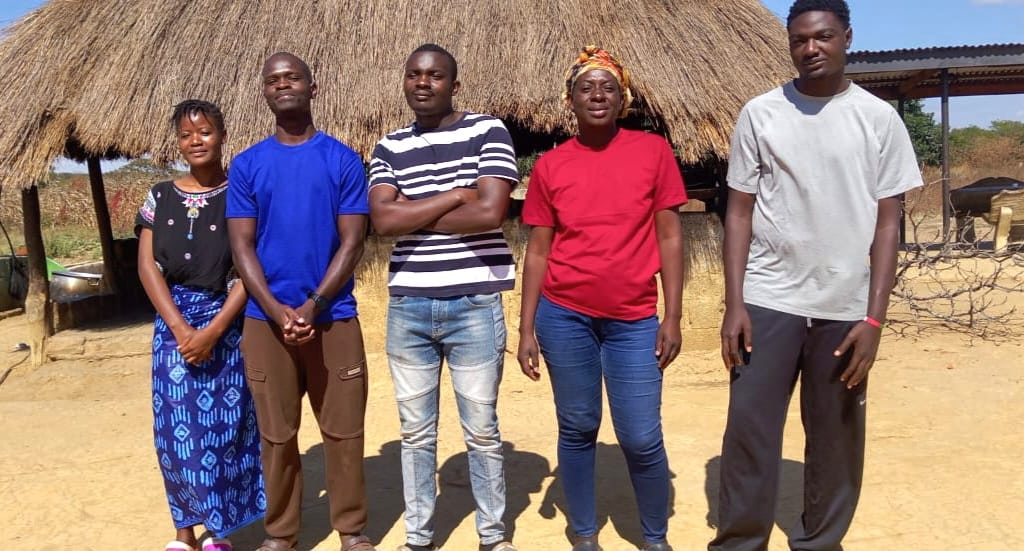 Kulanga Bana House Parents