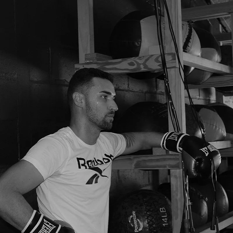 Work on you for you 🥊

Getting back into a strong fitness routine will challenge your endurance and perseverance but in a few months time you will look back and thank yourself for putting in the hard work. 

Get yourself back on track now! 
.
.
.
.
