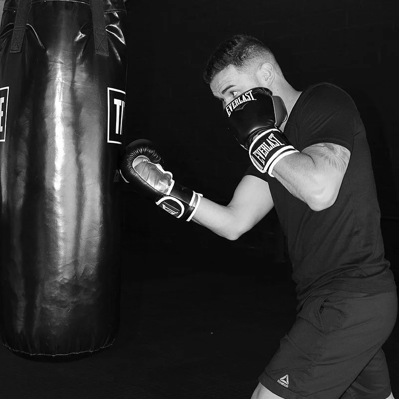 You don't have to be extreme, you just have to be consistent 🥊🥊
.
.
.
.
.
#boxing #boxingtraining #training #capetownfitness #fitness #fitnessmotivation #motivation #boxingbagwork #boxingworkout #workout #workoutmotivation #capetownsouthafrica #sou